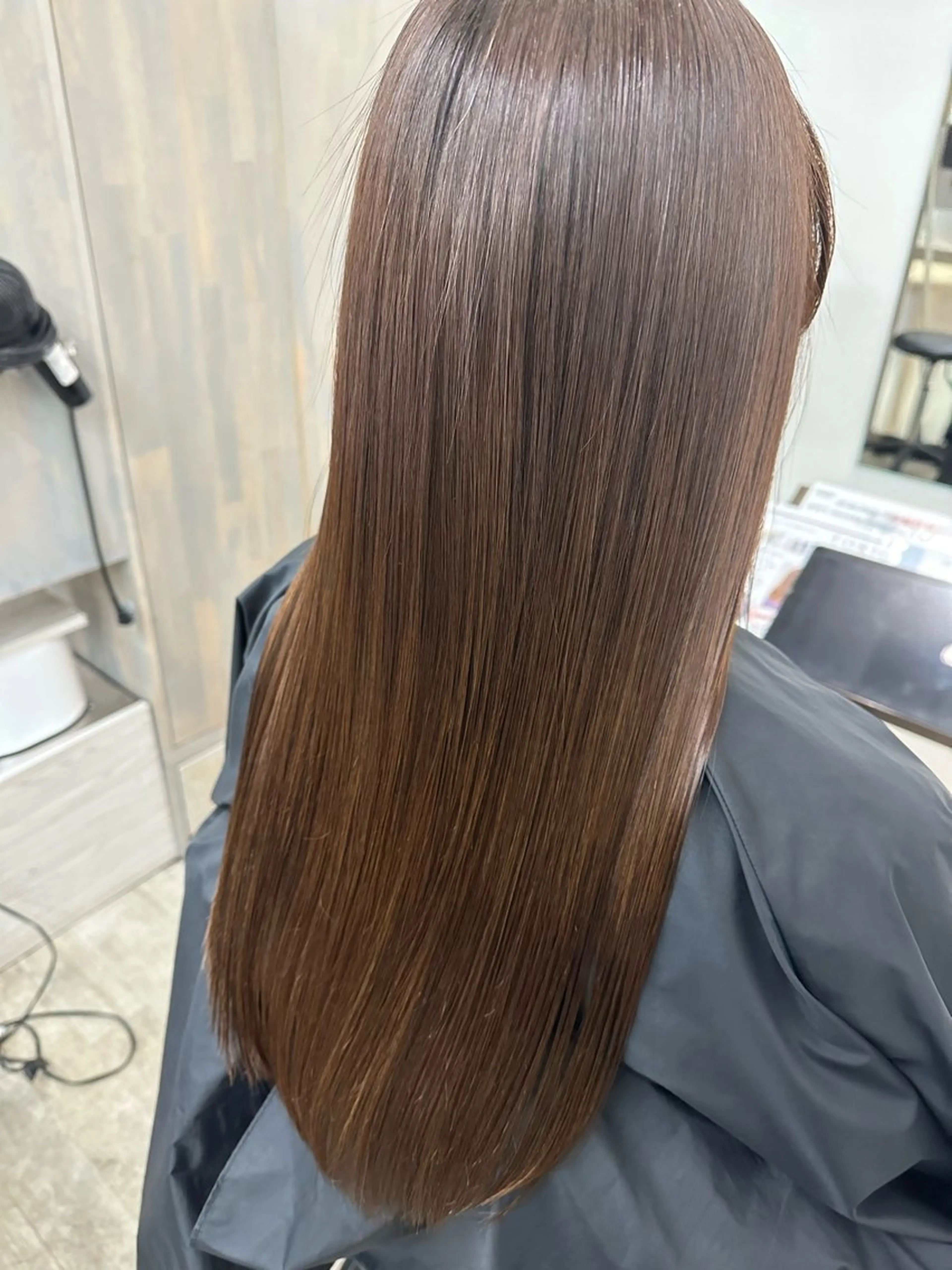 ロング ハイライト 縮毛矯正 縮毛矯正 トリートメント 佐藤 はるとのヘアスタイル