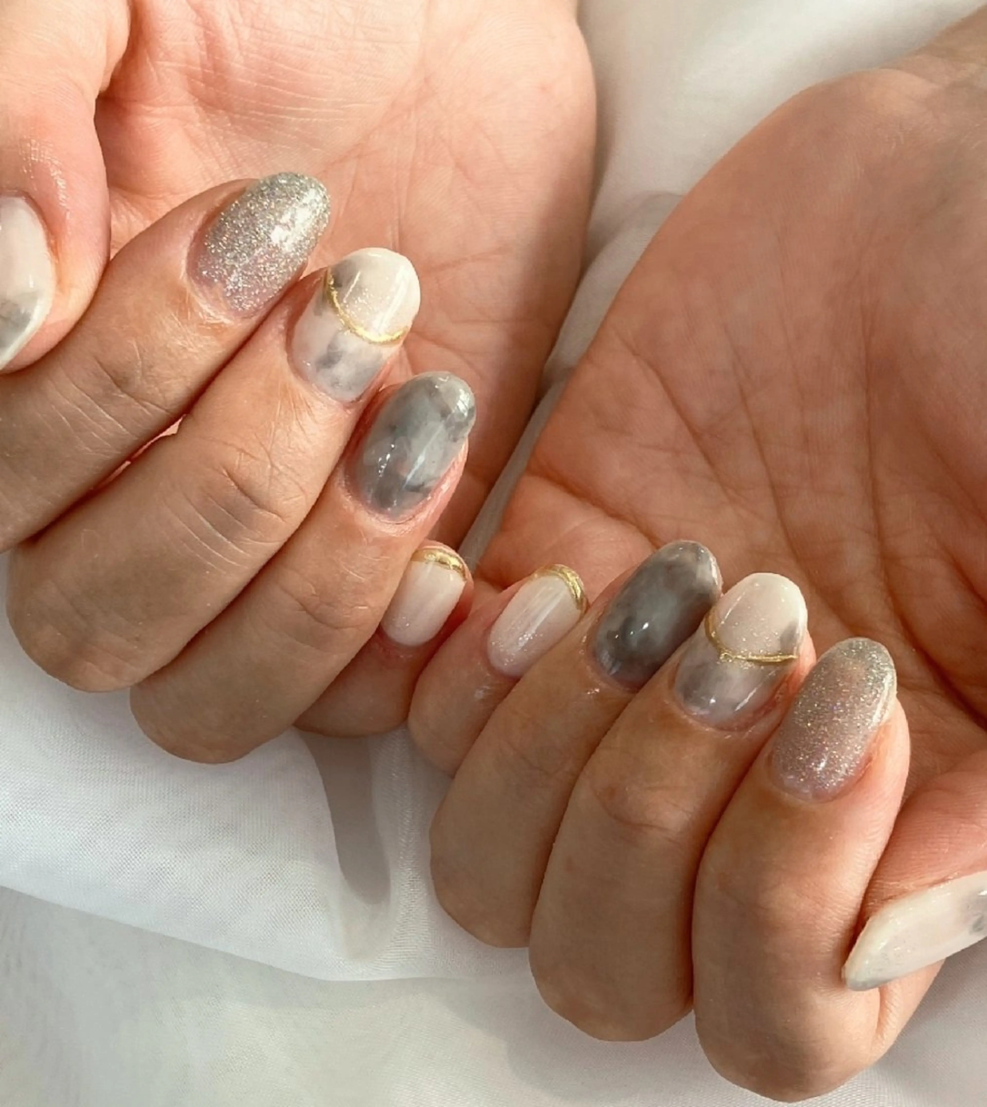 ネイル ミラーネイル ニュアンスネイル ハンドネイル felicita fumi🩷のネイルデザイン