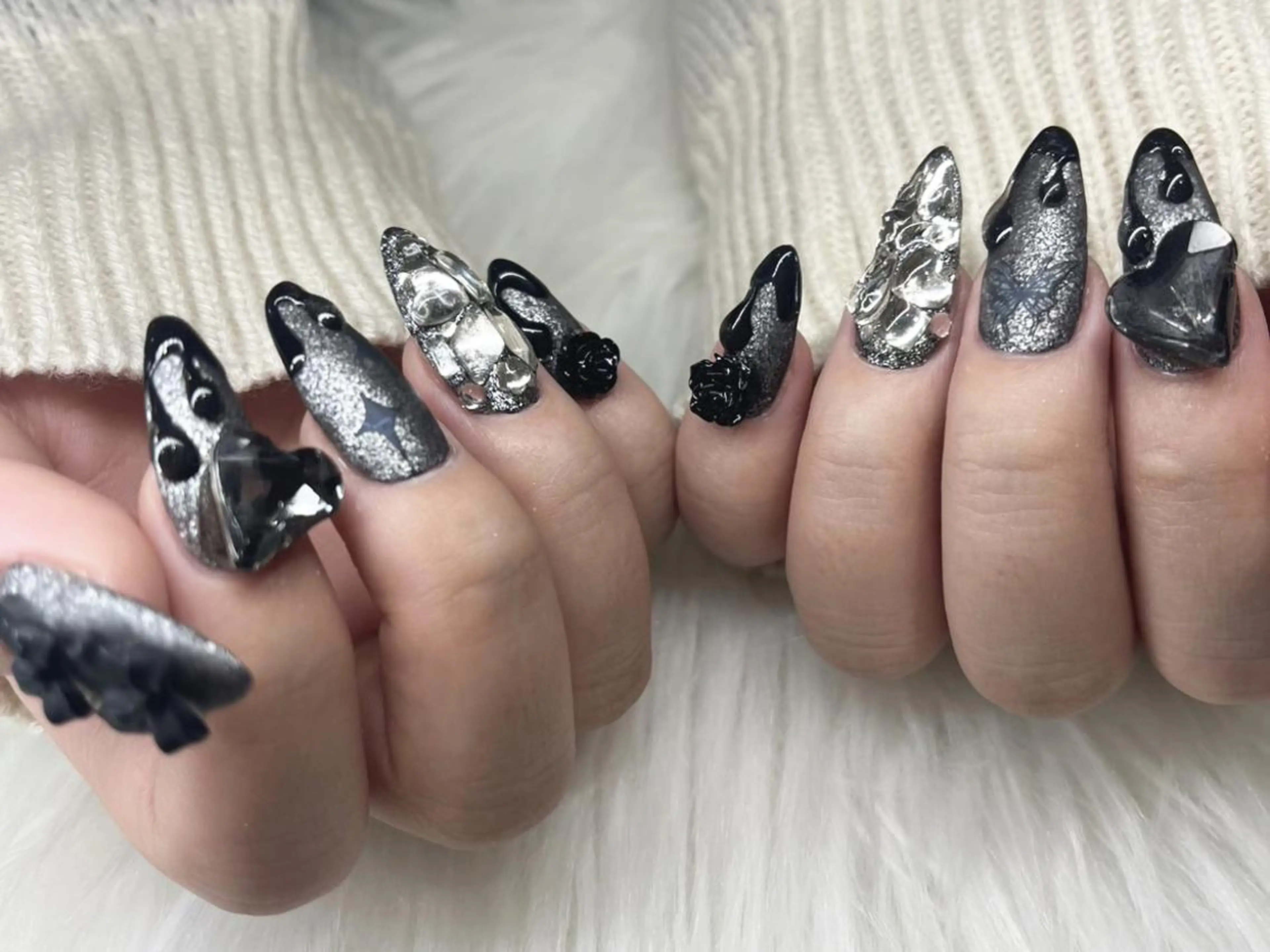 ネイル ハンドネイル Miku. Nのネイルデザイン