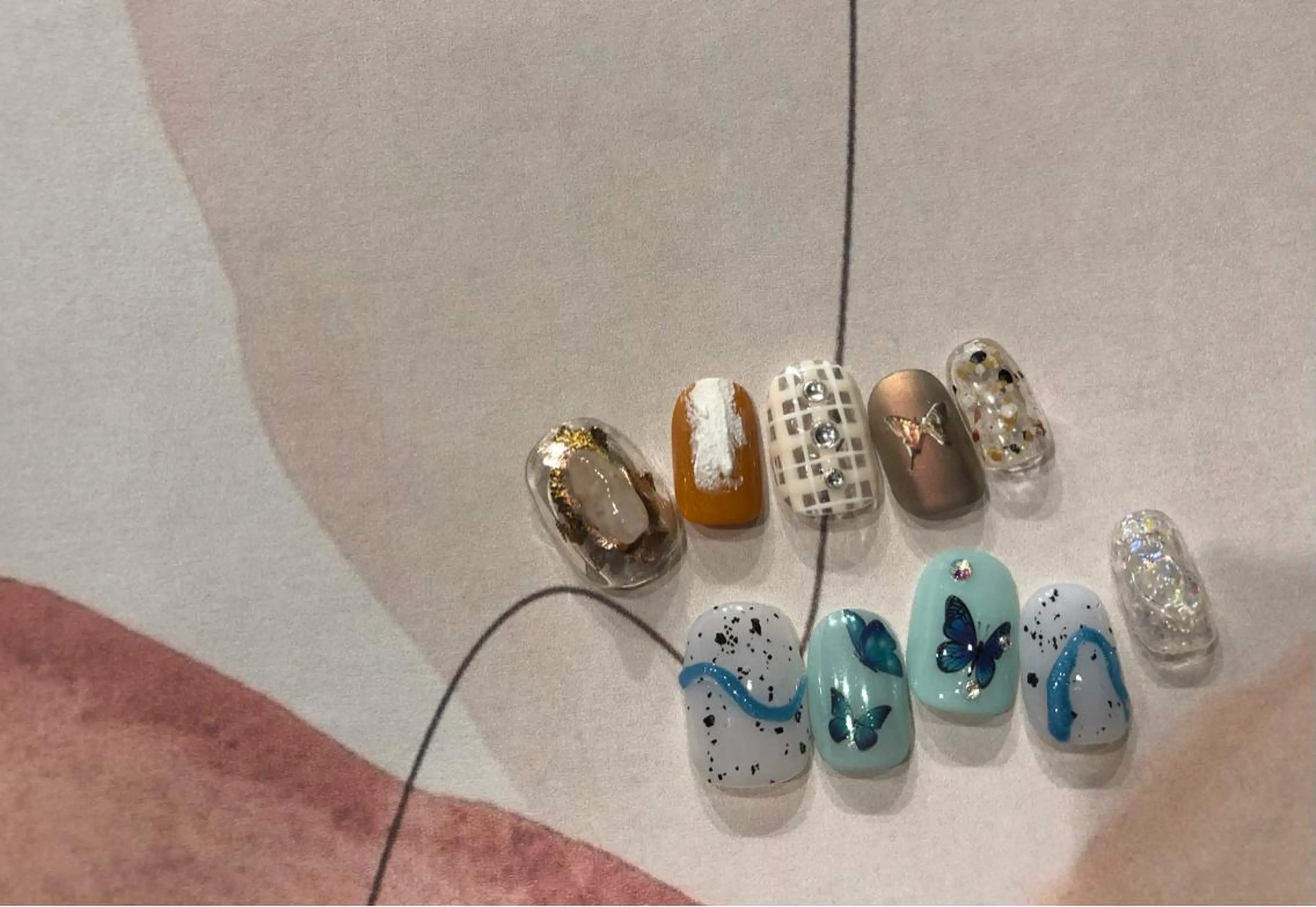 ネイル パラあり！フィルイン 美フォルムのネイルデザイン