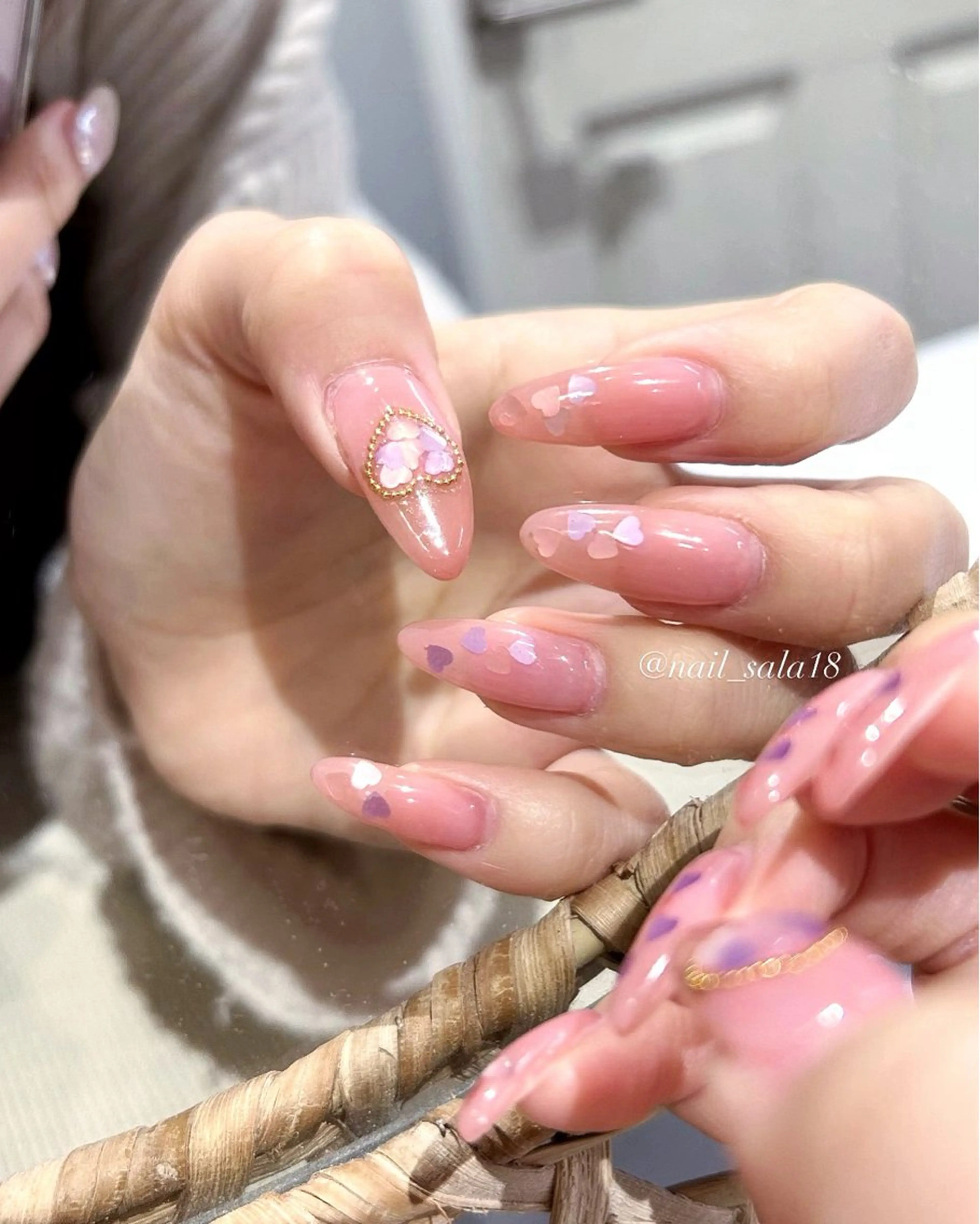 ネイル ハンドネイル 齋藤 沙羅のネイルデザイン