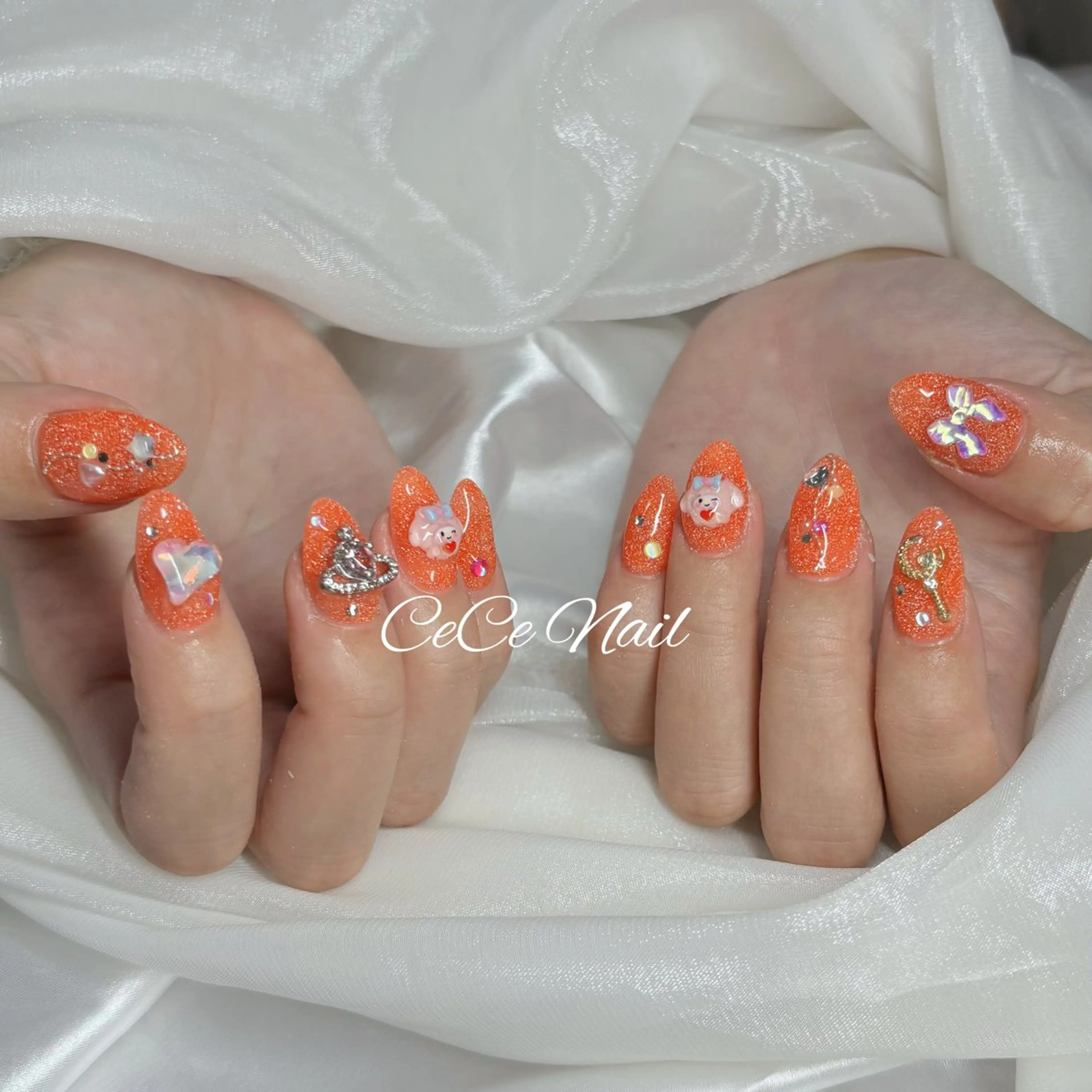 ネイル ハンドネイル CeCeGarden ✨️キラキラワンホンのネイルデザイン