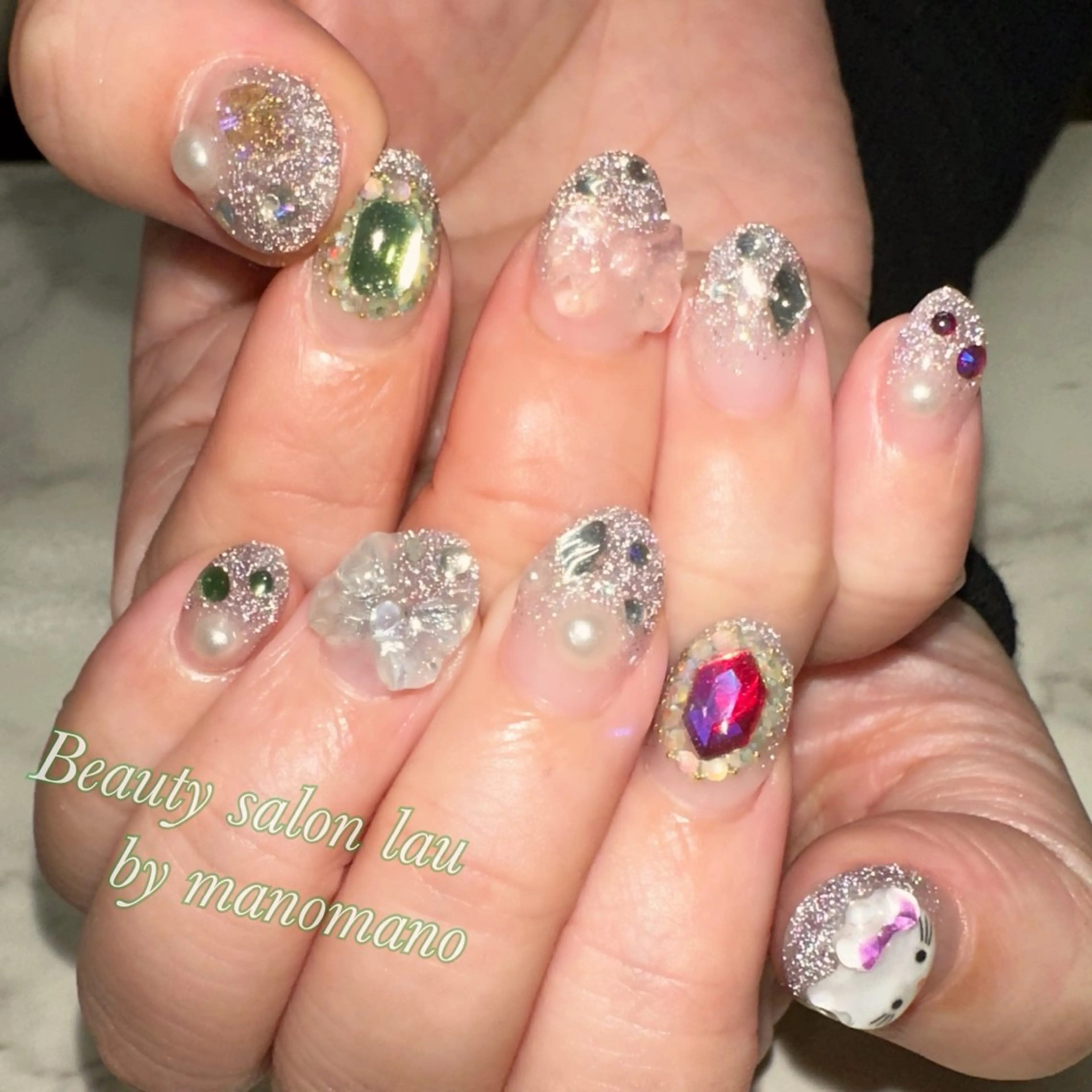 ネイル ハンドネイル ラウバイマノマノ なかざとのネイルデザイン