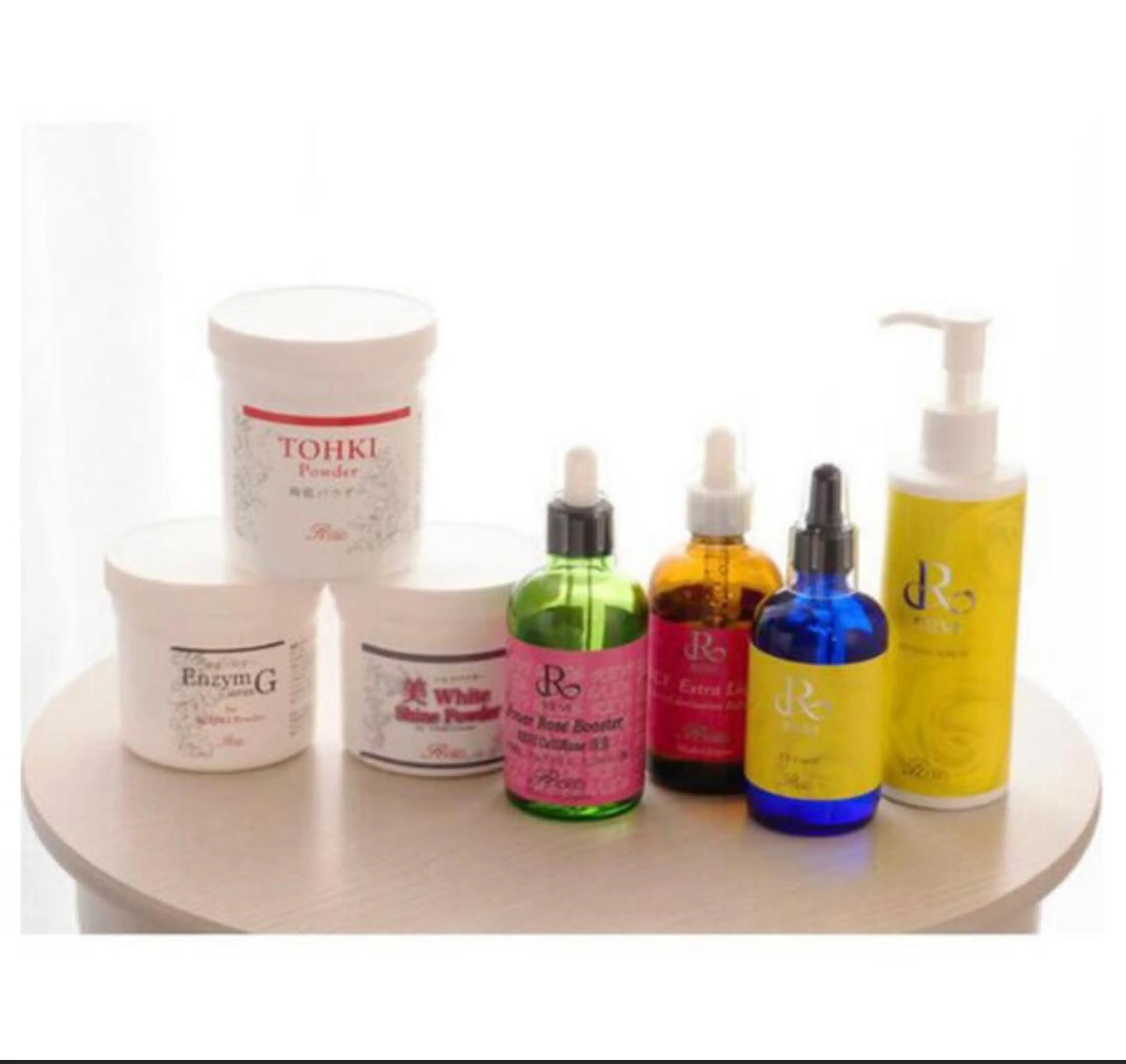 B.glossy所属・ビューティーサロン B.glossyのネイルデザイン