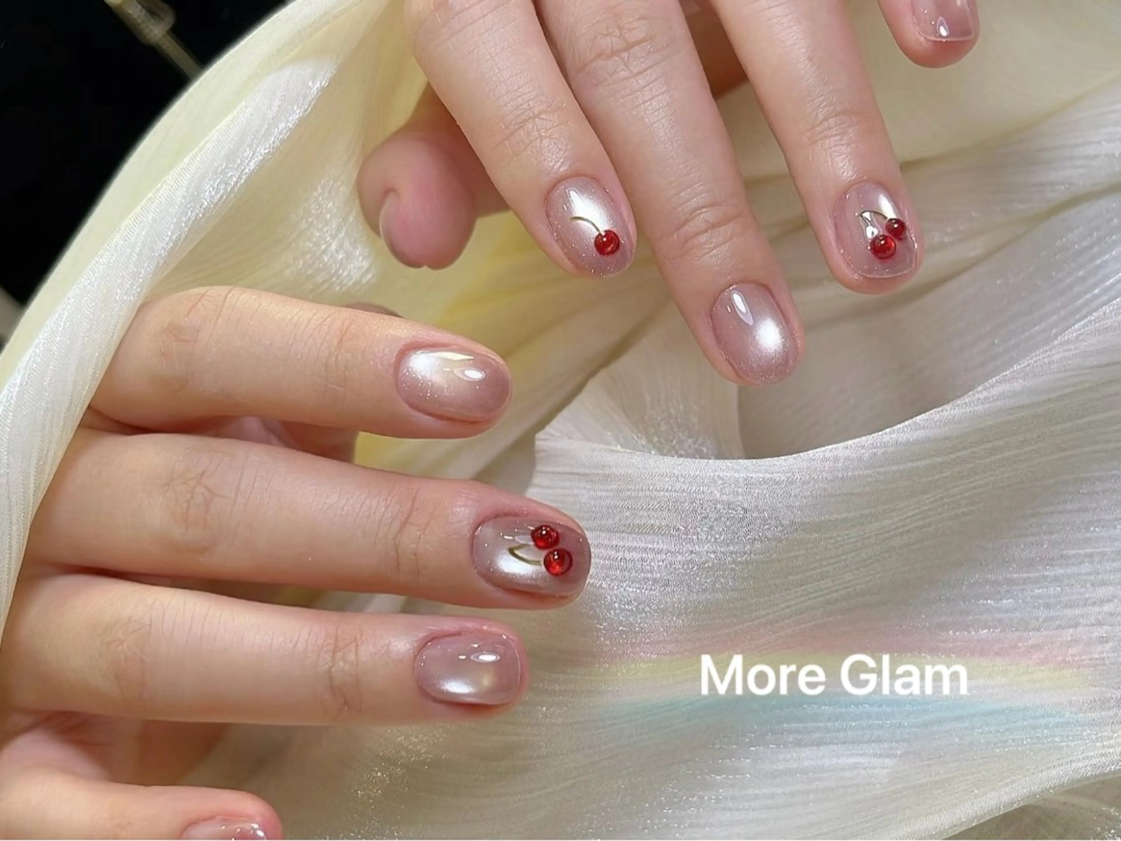 ネイル オーロラネイル カジュアル 長さ出し フレンチネイル ジェルネイル MoriseNail Jr研修💜イシダのネイルデザイン