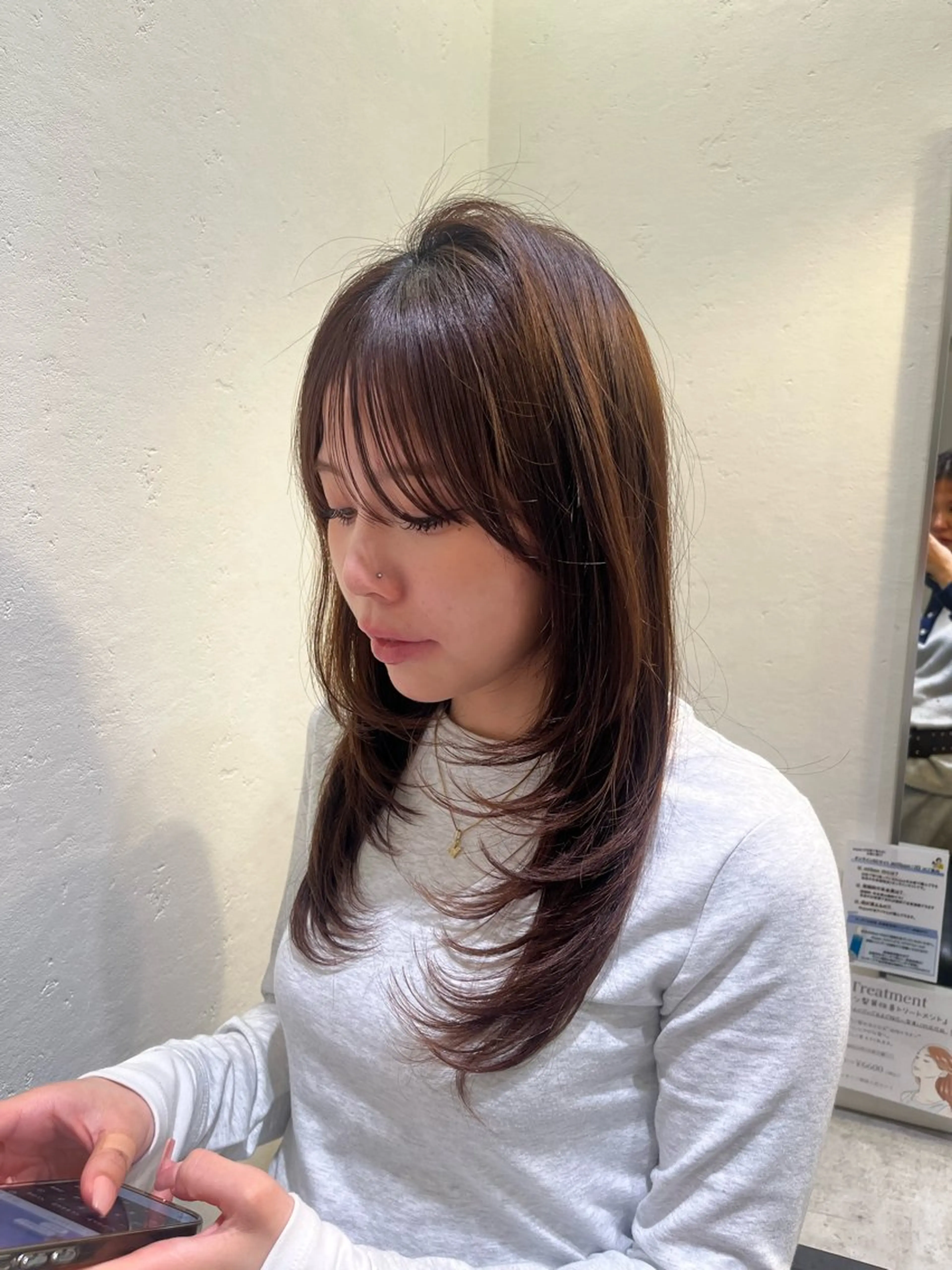 セミロング レイヤーカット 甲子園口　RINのヘアスタイル