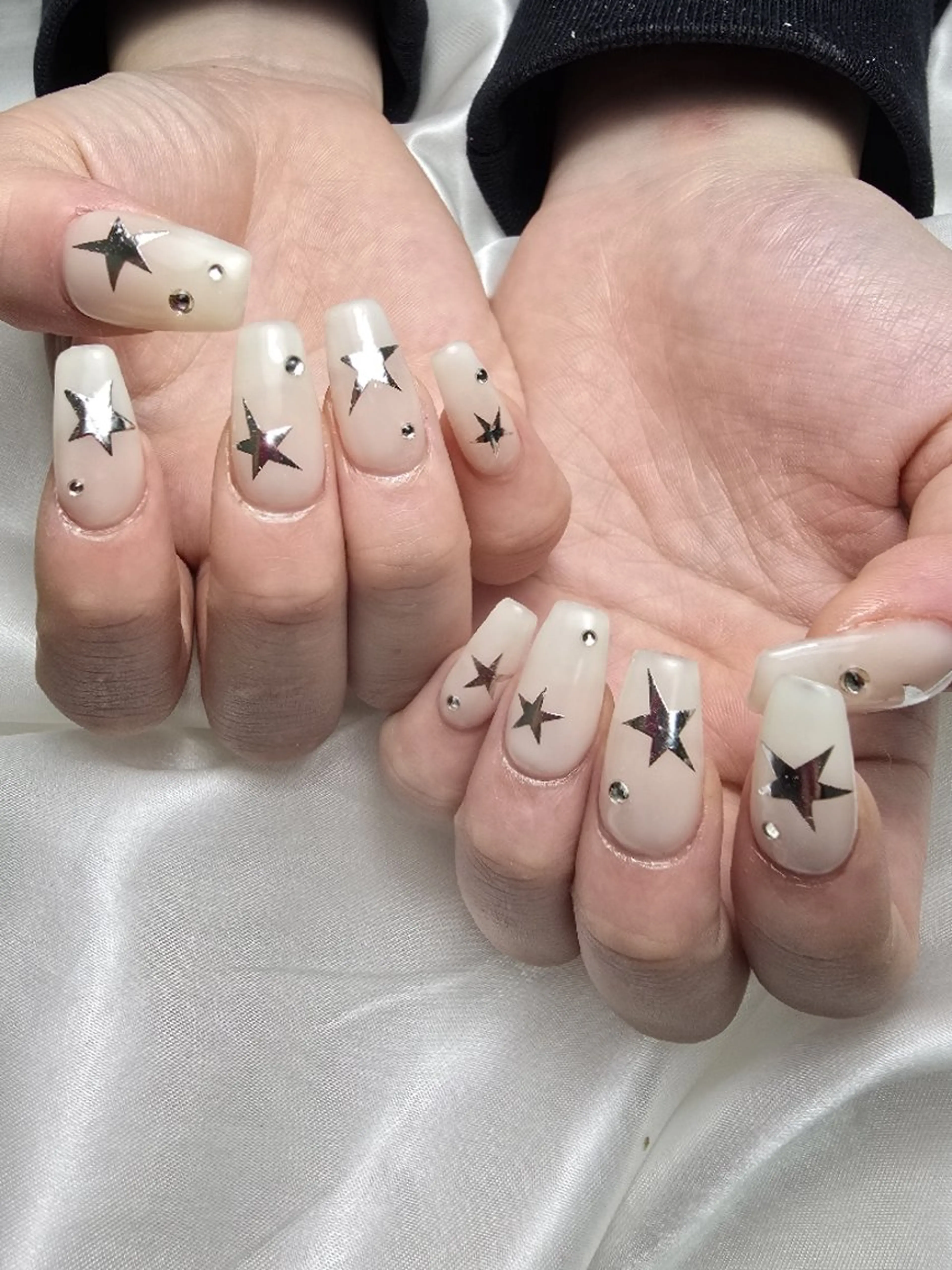 ネイル ビジュード ネイルのネイルデザイン