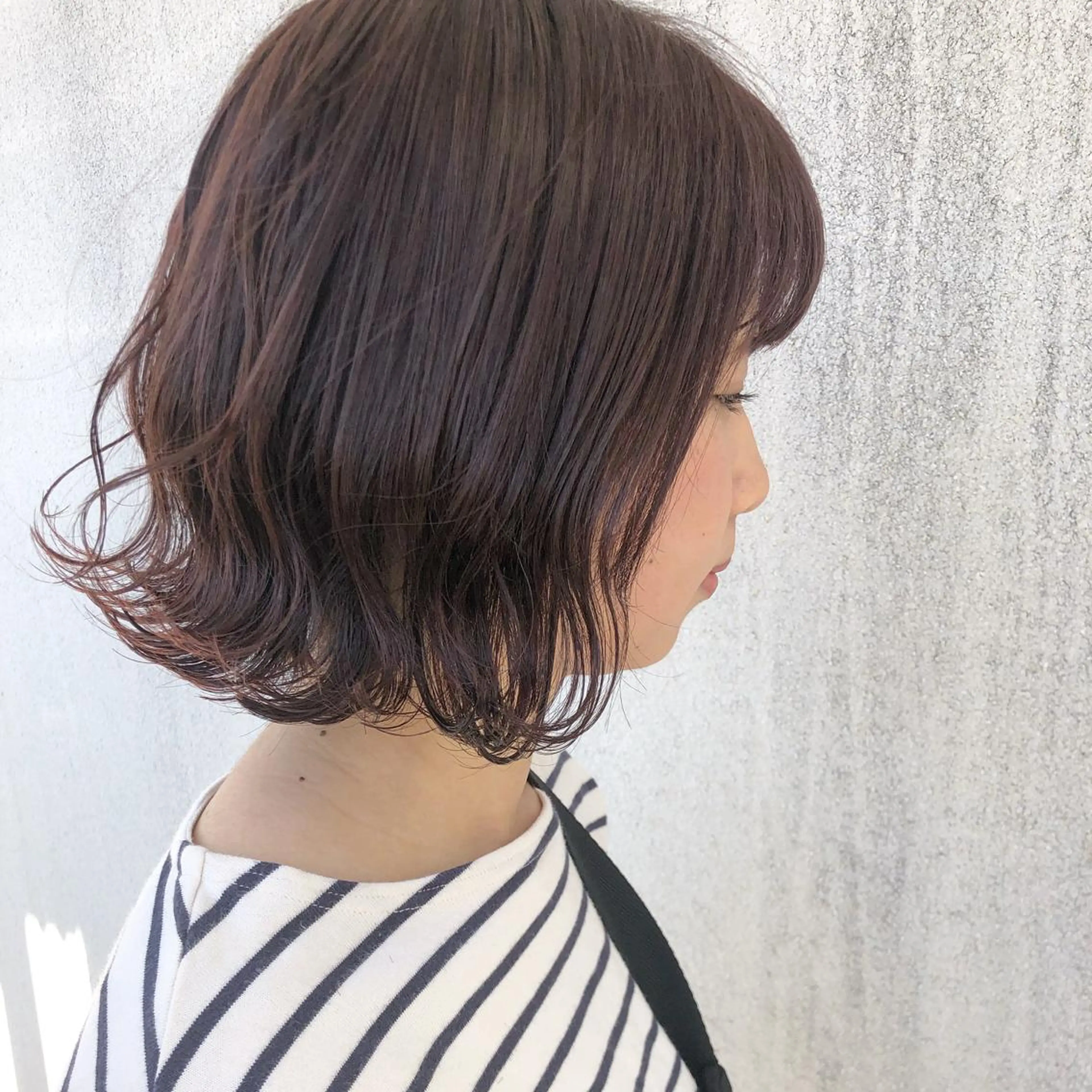 ショート 山住 彩奈のヘアスタイル