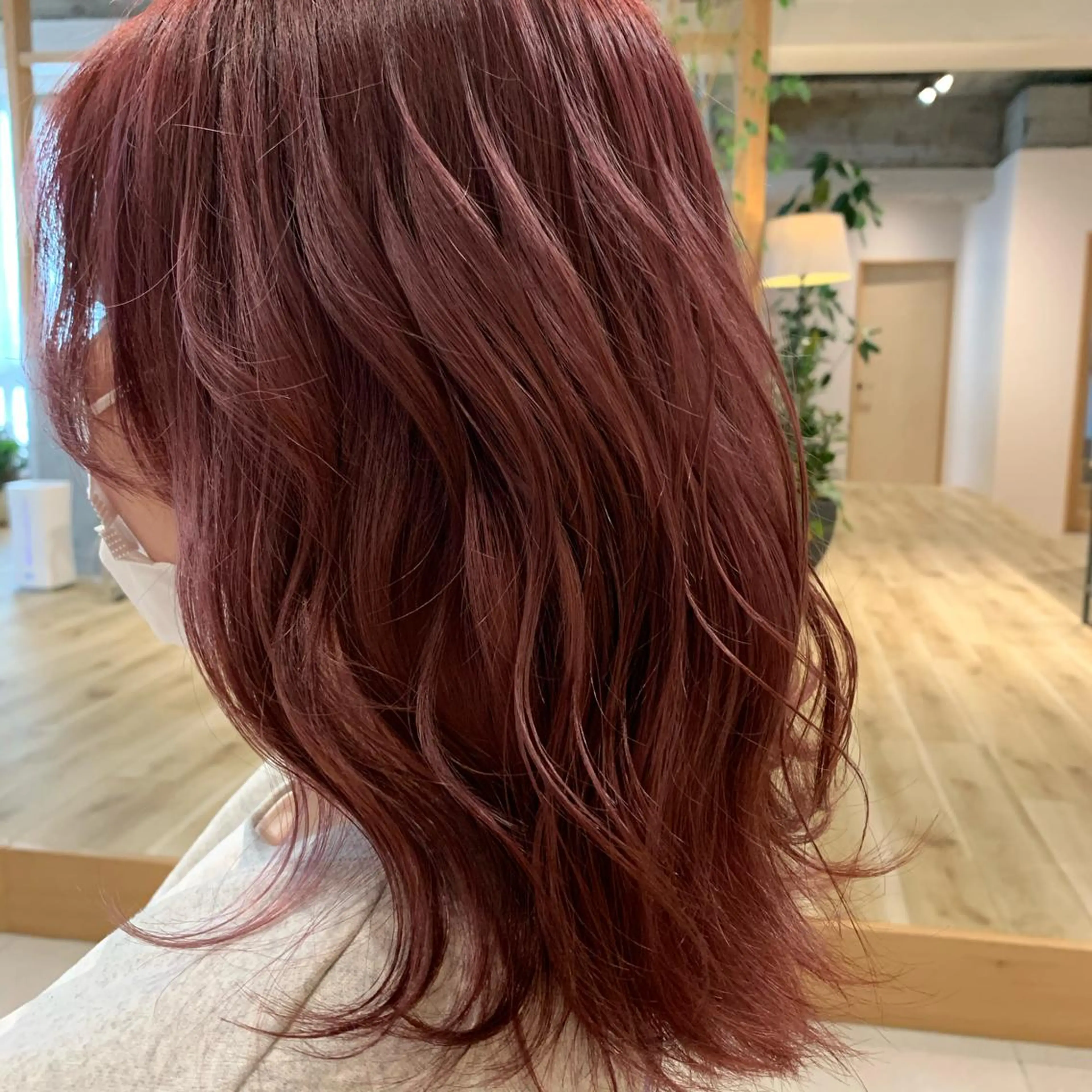 ミディアム 西岡 優太のヘアスタイル