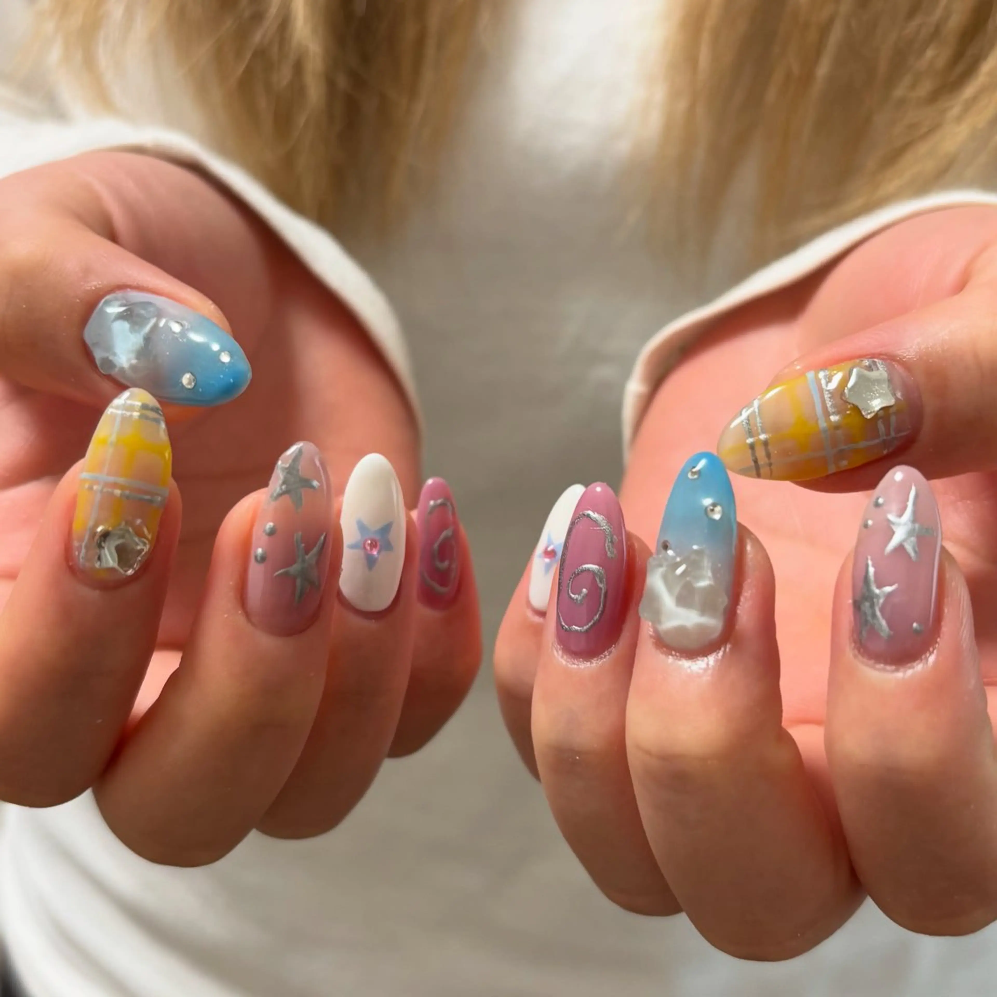 ネイル ハンドネイル clocln  / Suzukaのネイルデザイン