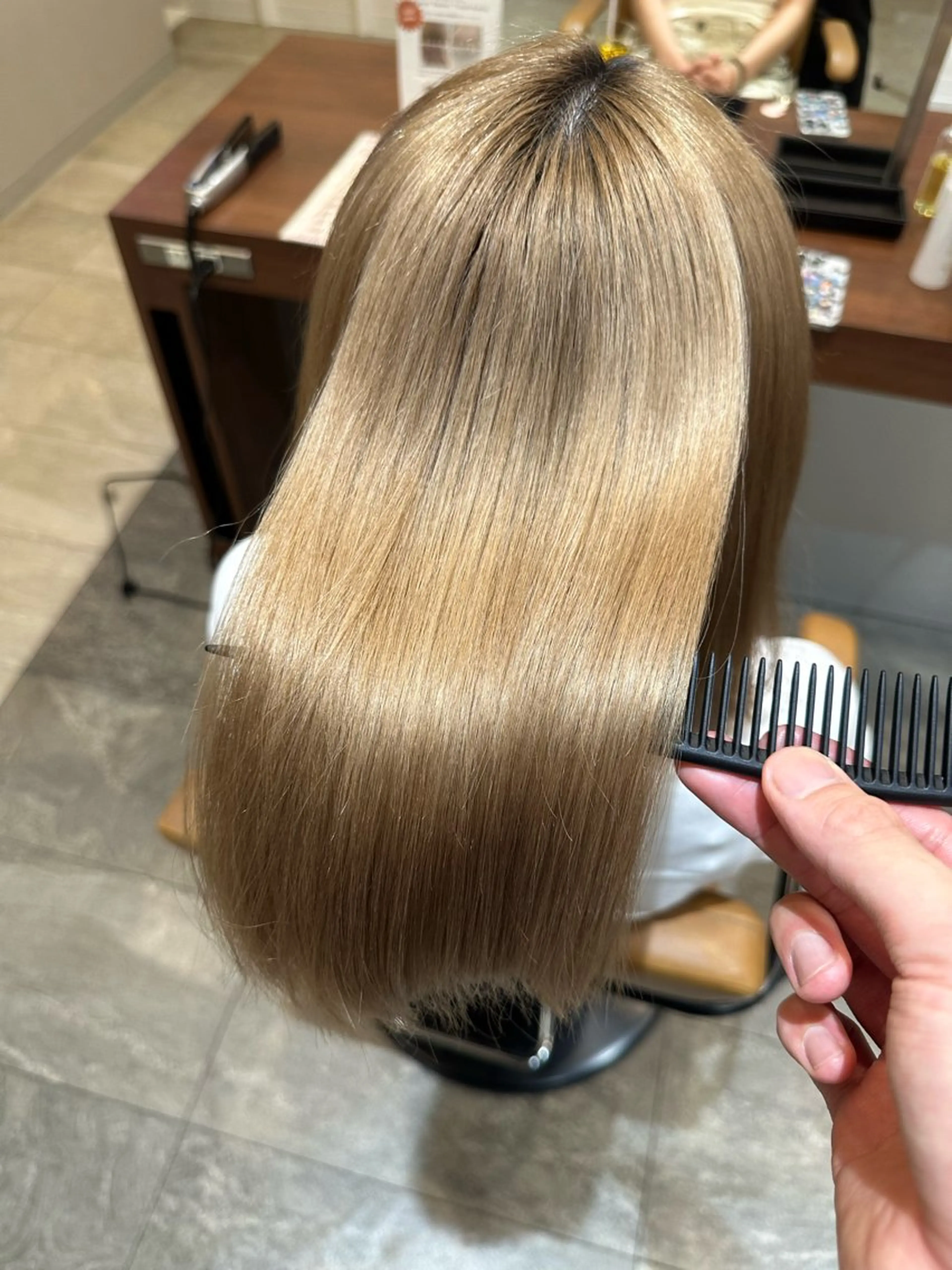ロング 藤田 久美子のヘアスタイル