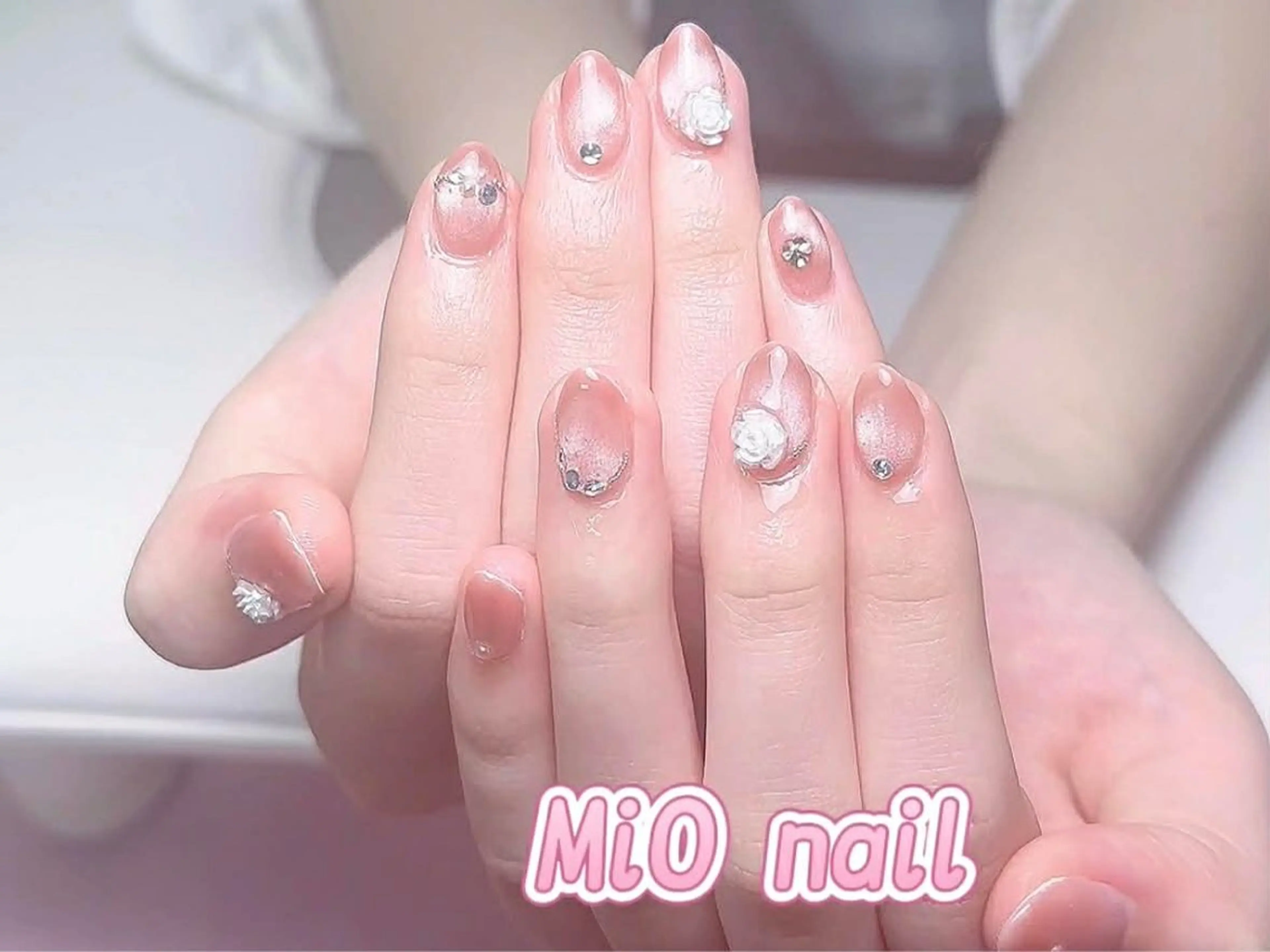 ネイル ジェルネイル 韓国ネイル 持ち込み オフィスネイル ワンホンネイル MiO Nail所属・MiO nailのネイルデザイン
