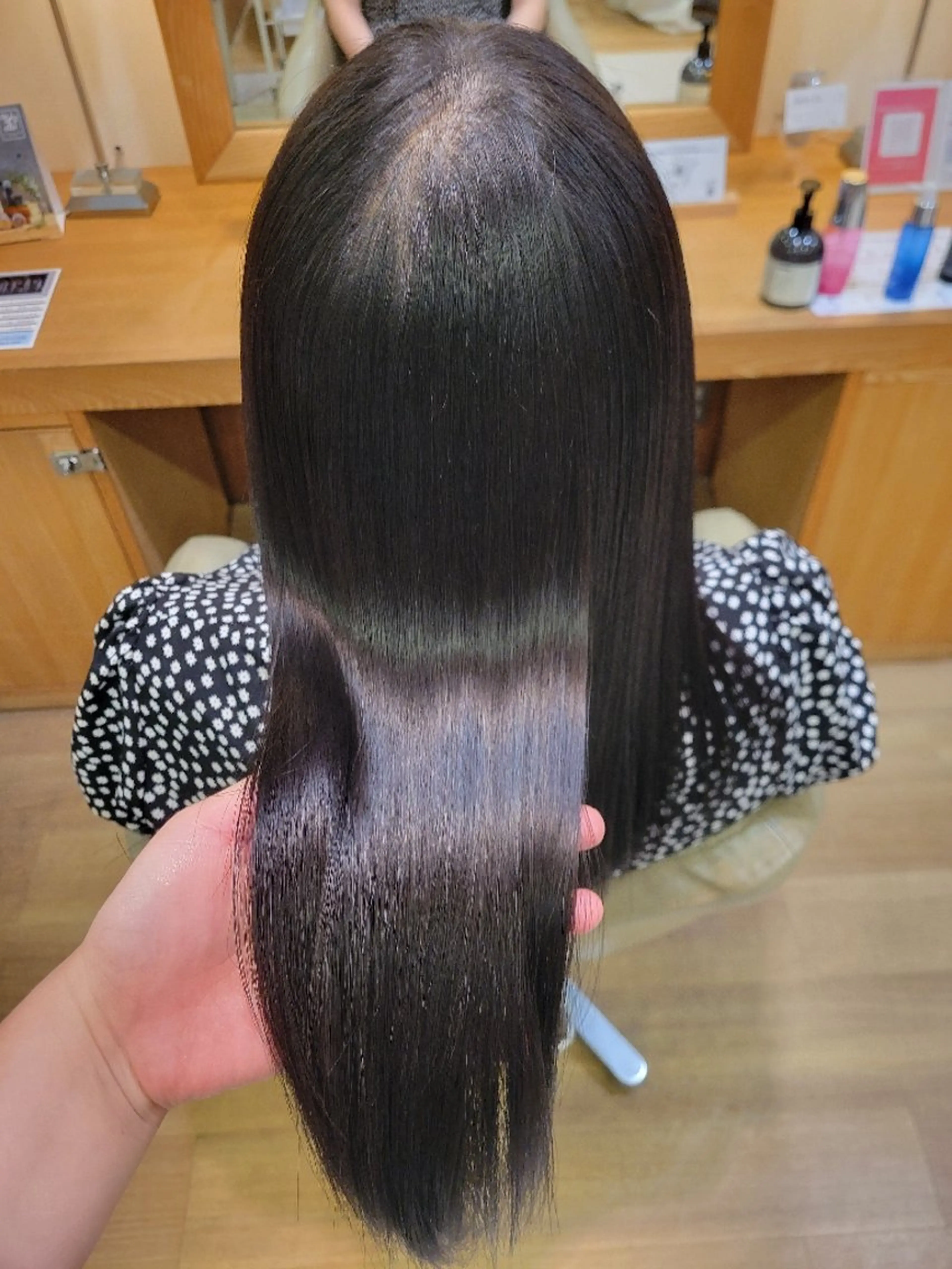 セミロング UHair吉田 /ショートヘアのヘアスタイル