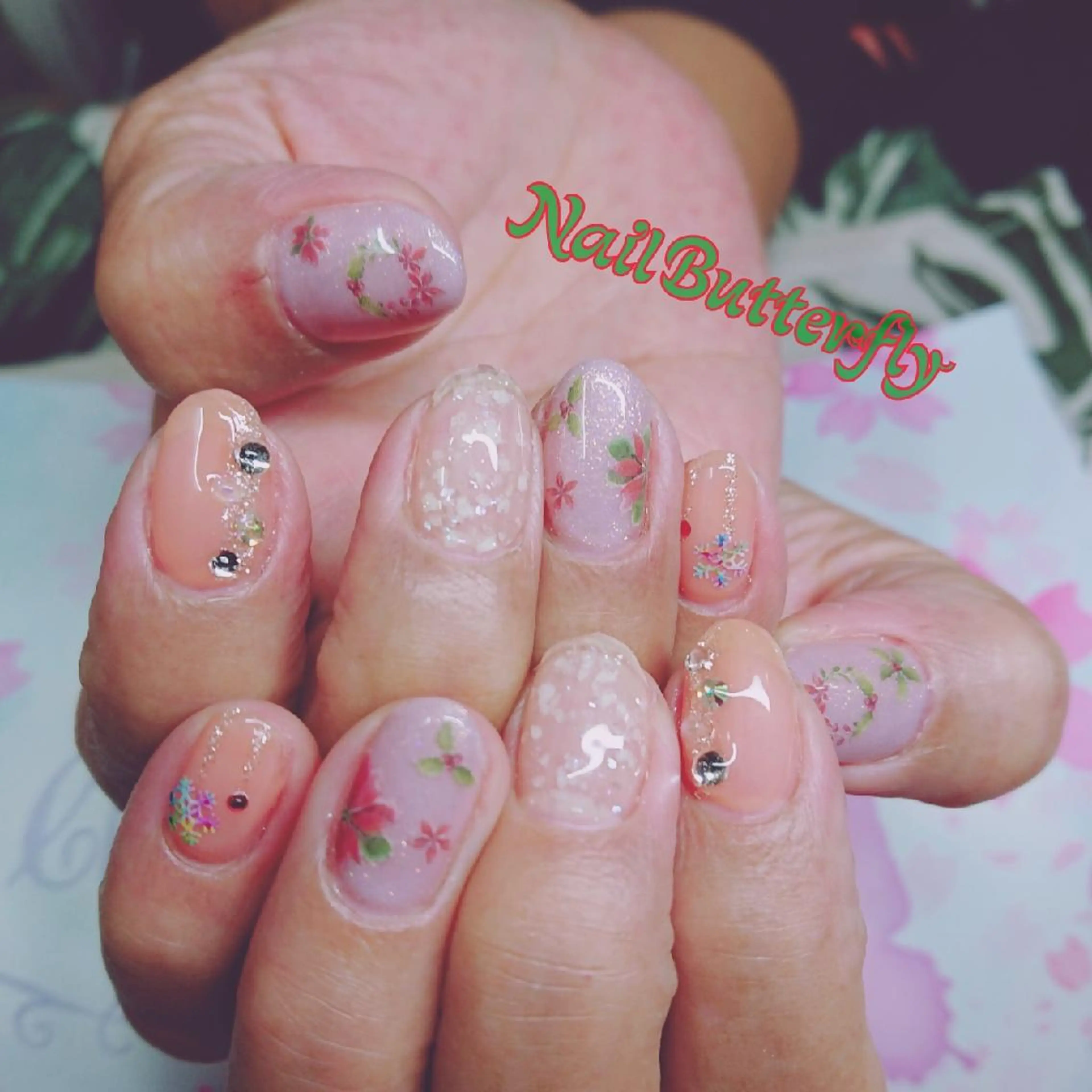 ネイル 冬ネイル クリスマス とねがわ かよこのネイルデザイン