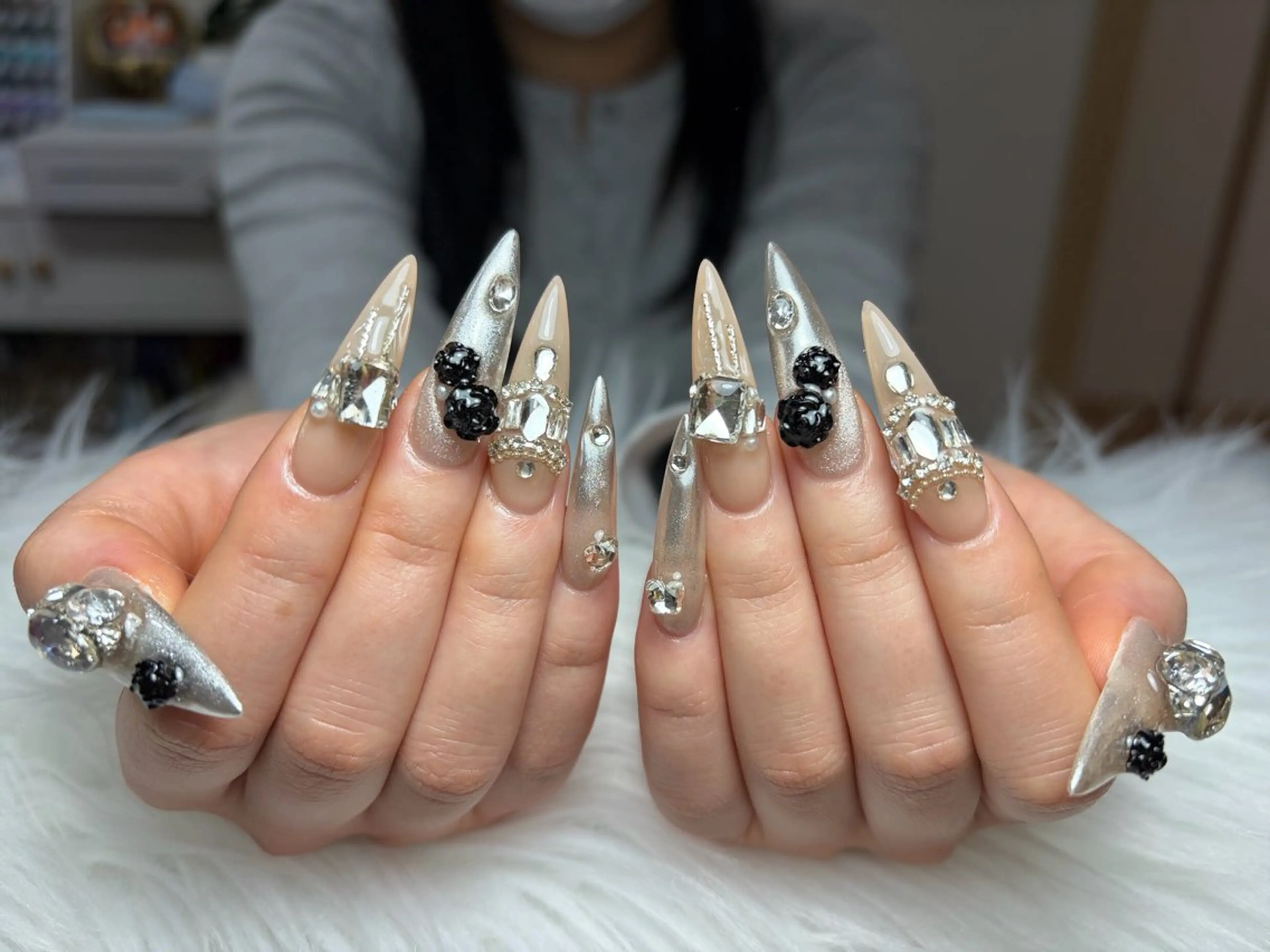 ネイル アートネイル 長さ出し ジェルネイル マグネットネイル ニュアンスネイル ハンドネイル Cloudy Chan Nailのネイルデザイン