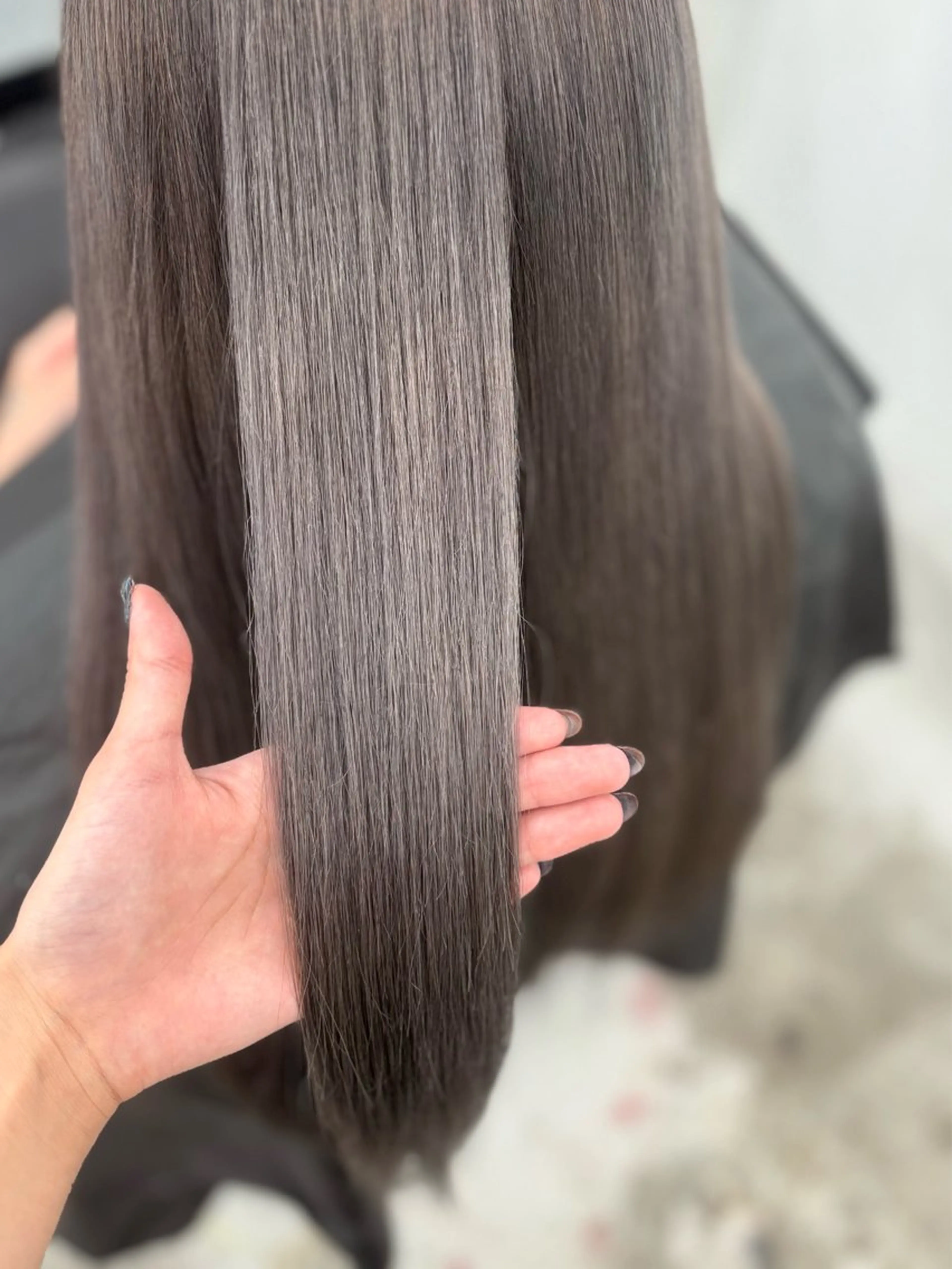 ロング カラー シルバー 🌟ゆりあ🌟 JILLSTUDIOのヘアスタイル
