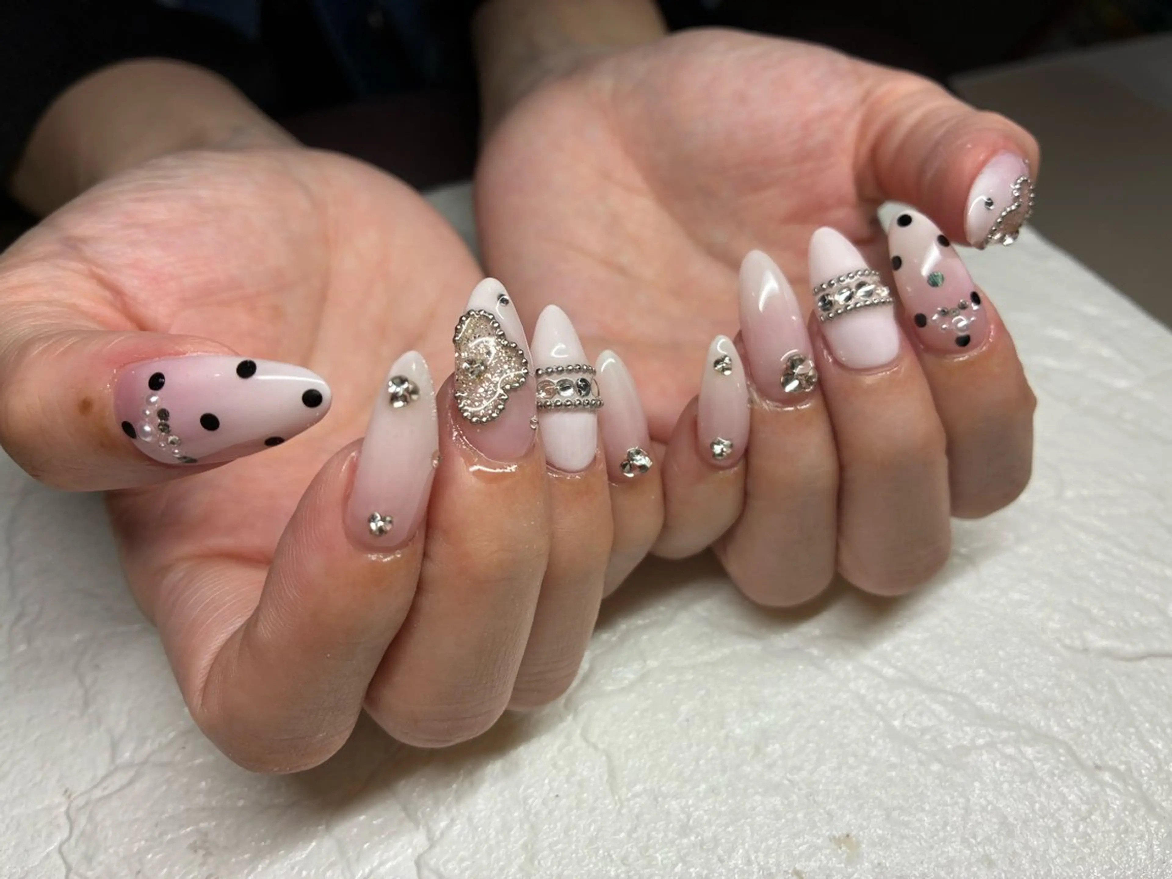 ネイル ハンドネイル 南 帆香のネイルデザイン