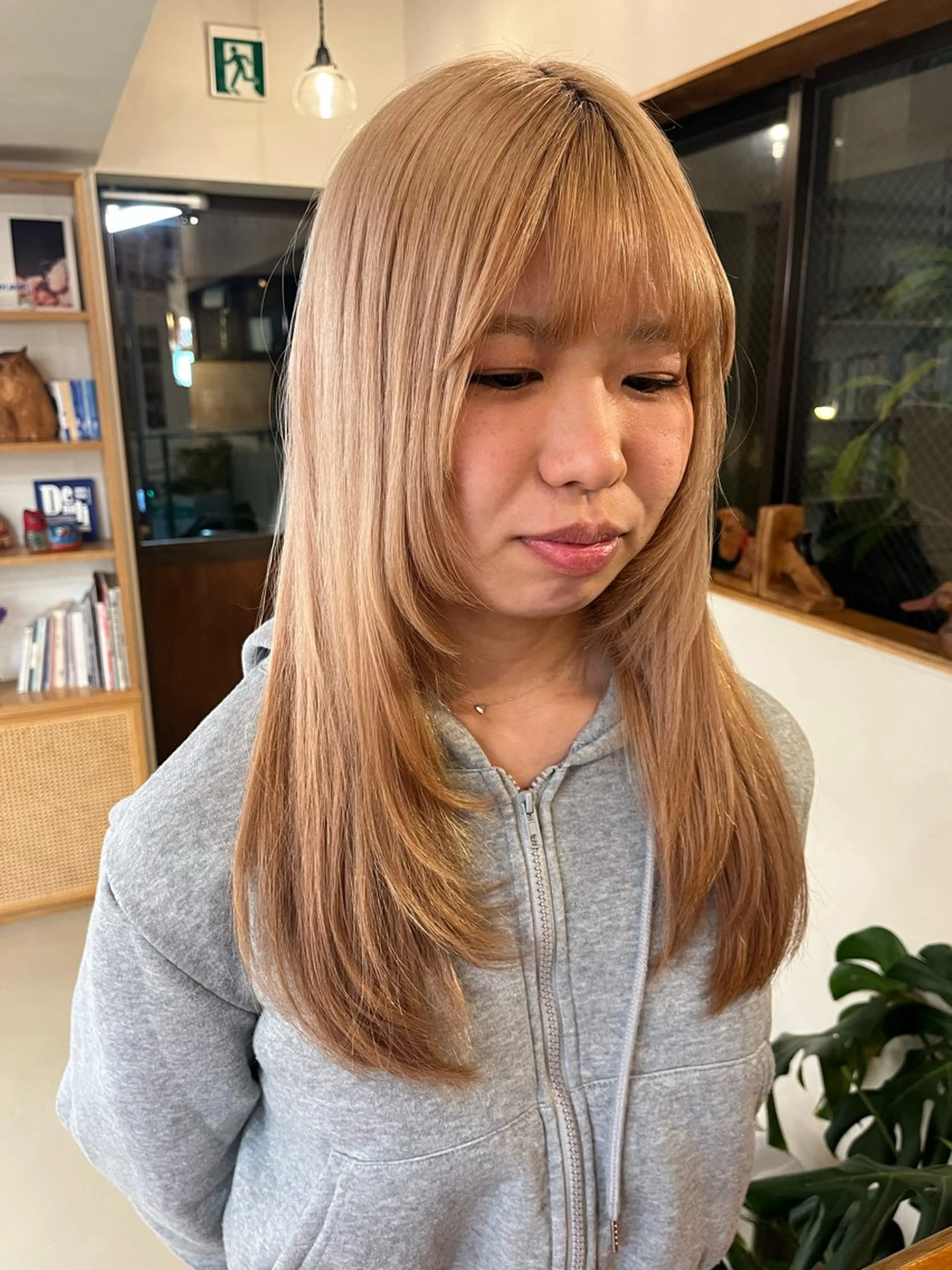 ロング カラー 宇野澤 銘のヘアスタイル
