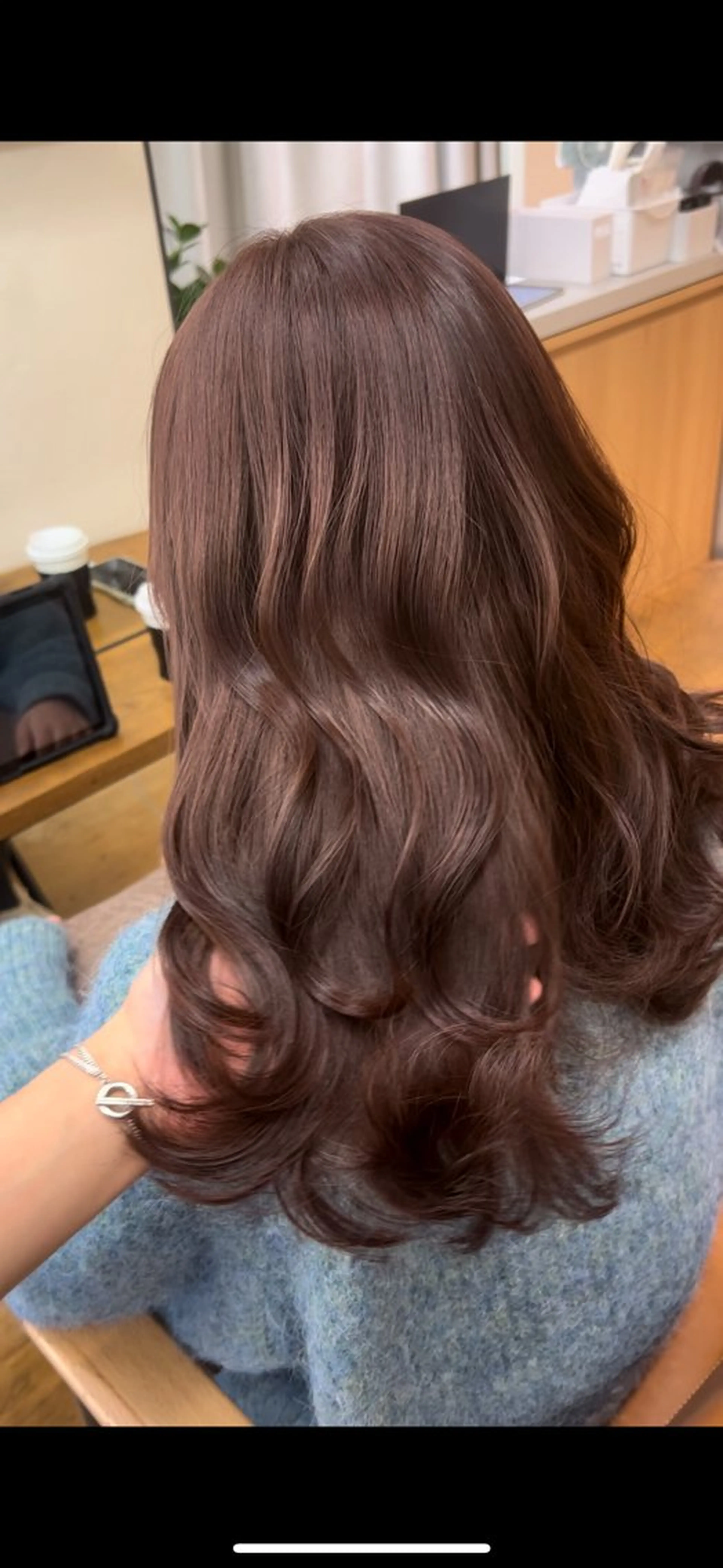 カラー+𝐀𝐮𝐣𝐮𝐚4steptreatmentの写真