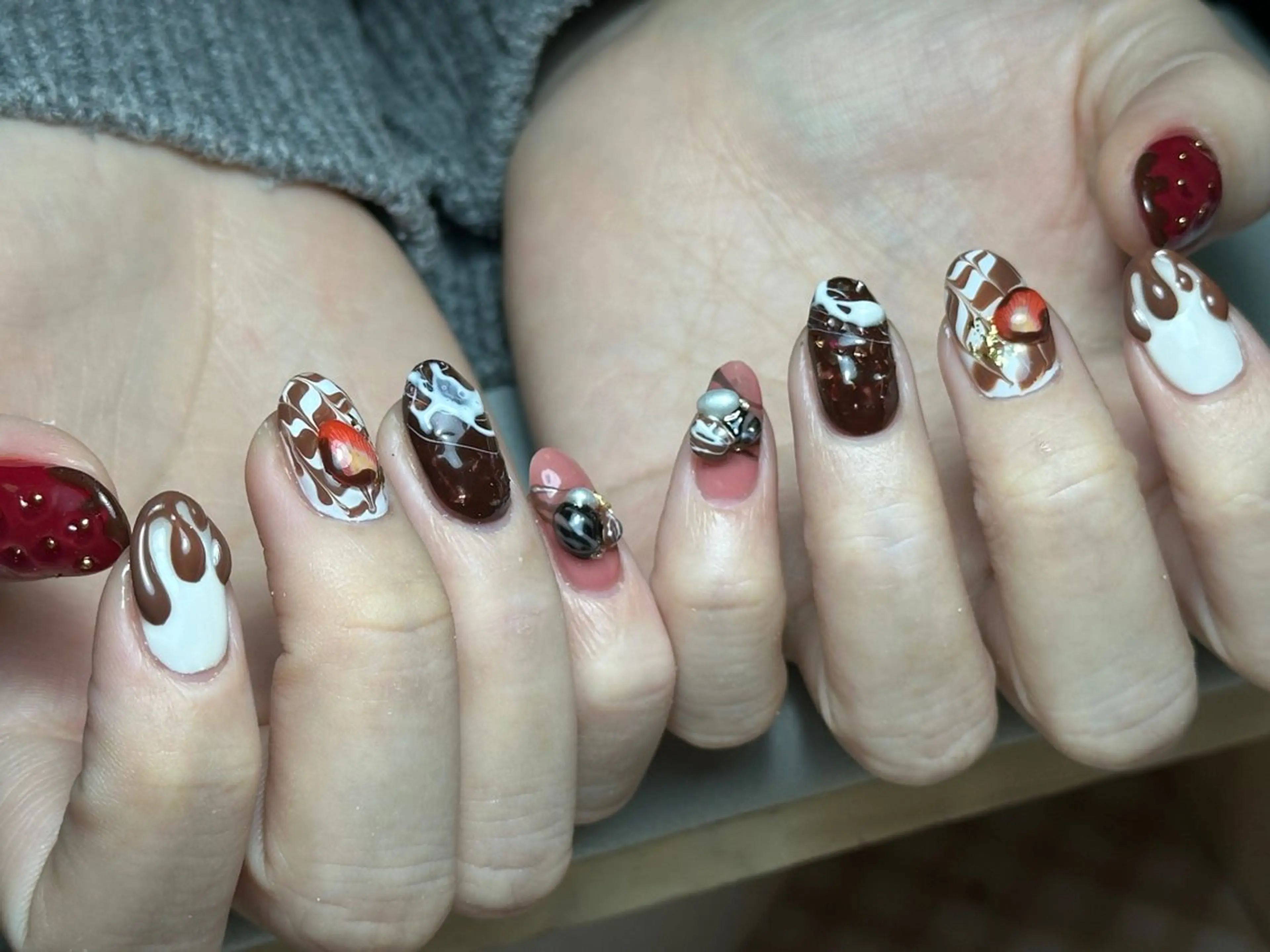 ネイル アートネイル 韓国ネイル 持ち込み ニュアンスネイル ワンカラーネイル Eveネイル チップスカルプ専門店のネイルデザイン