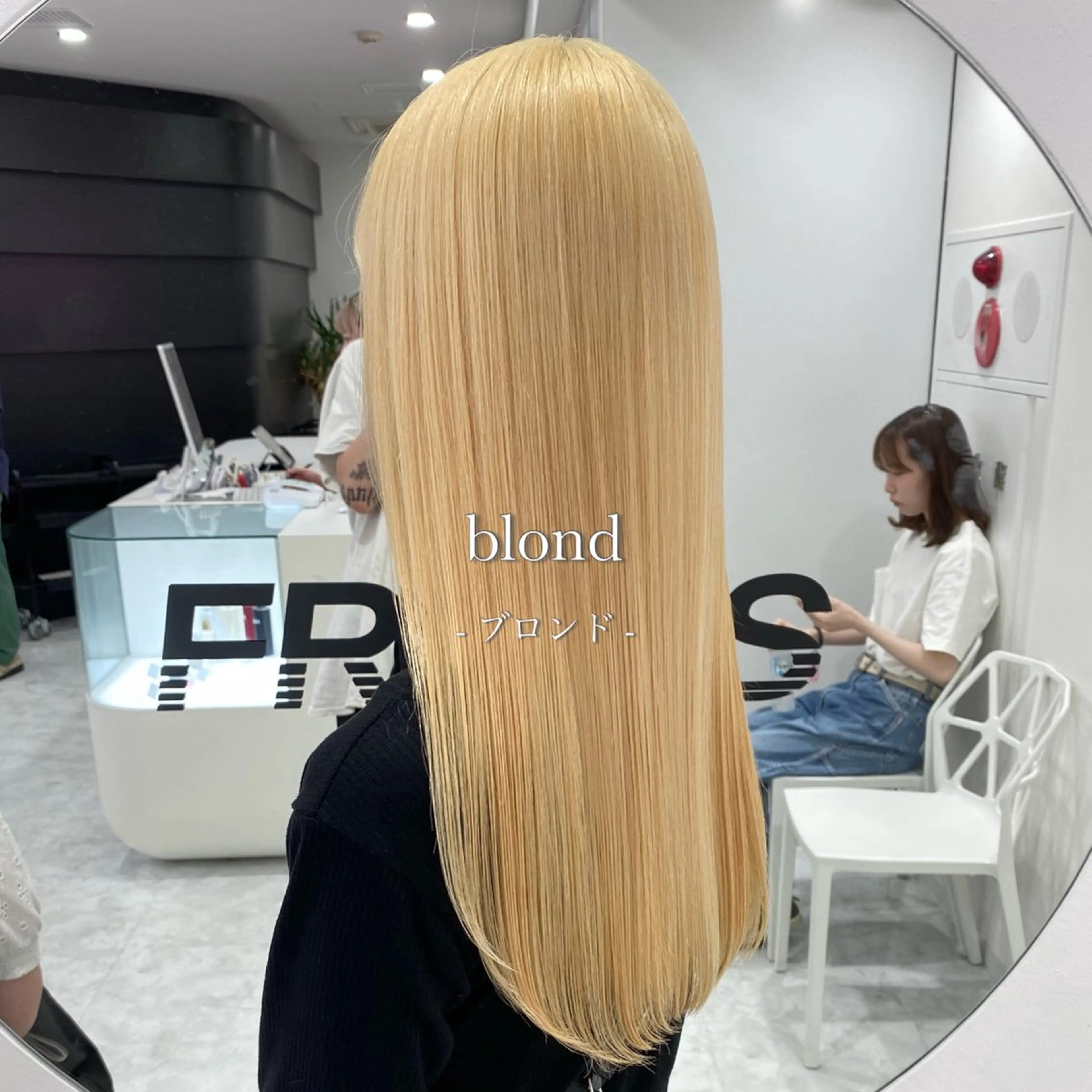 ロング カラー ベージュカラー ブリーチ ブロンド グレージュ ハイトーンカラー ヘアカラー トリートメント ヘアセット 色落ち綺麗🩰ハイ トーン🎀RINKAのヘアスタイル