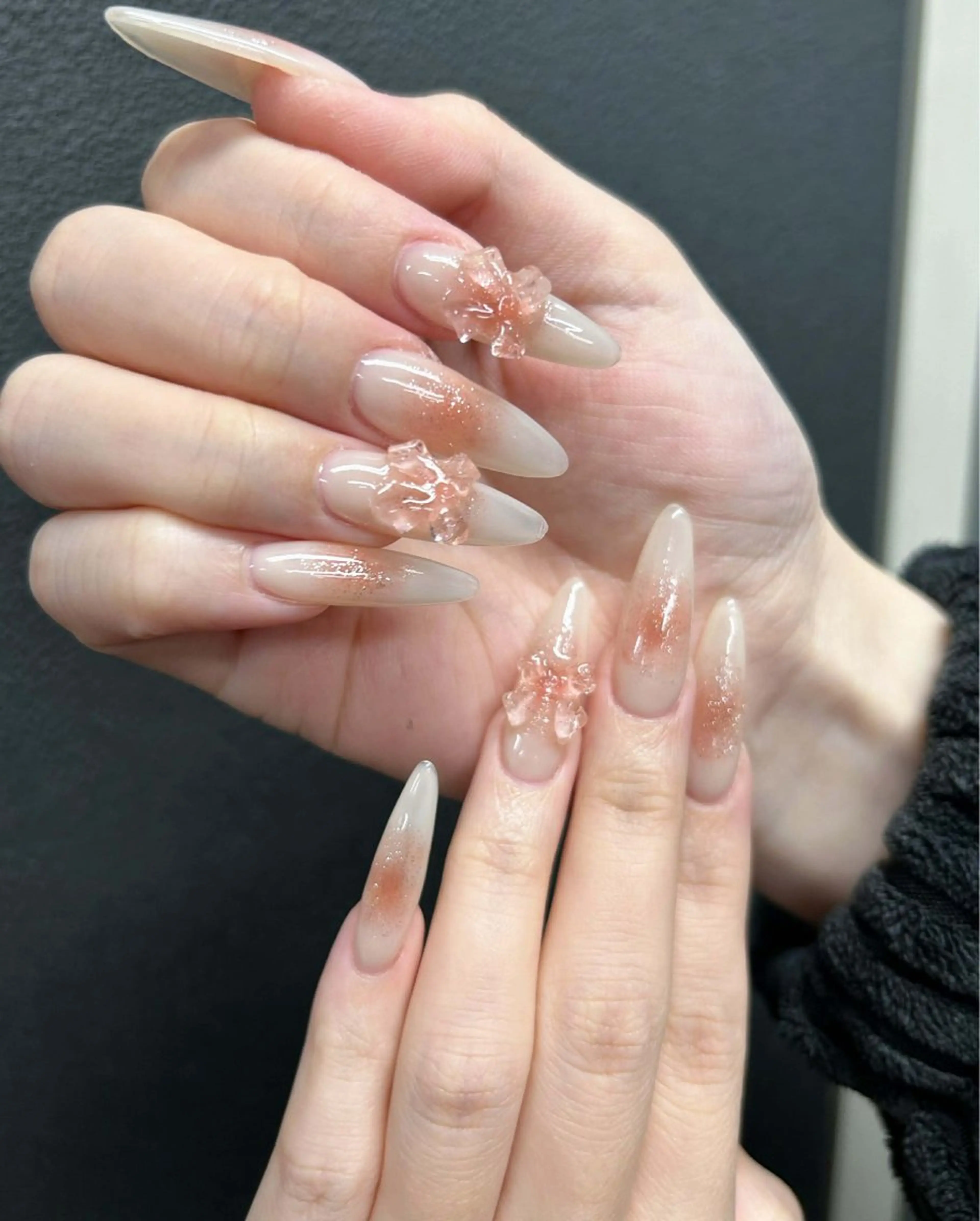 ネイル ハンドネイル Tini ANA.CHUOのネイルデザイン