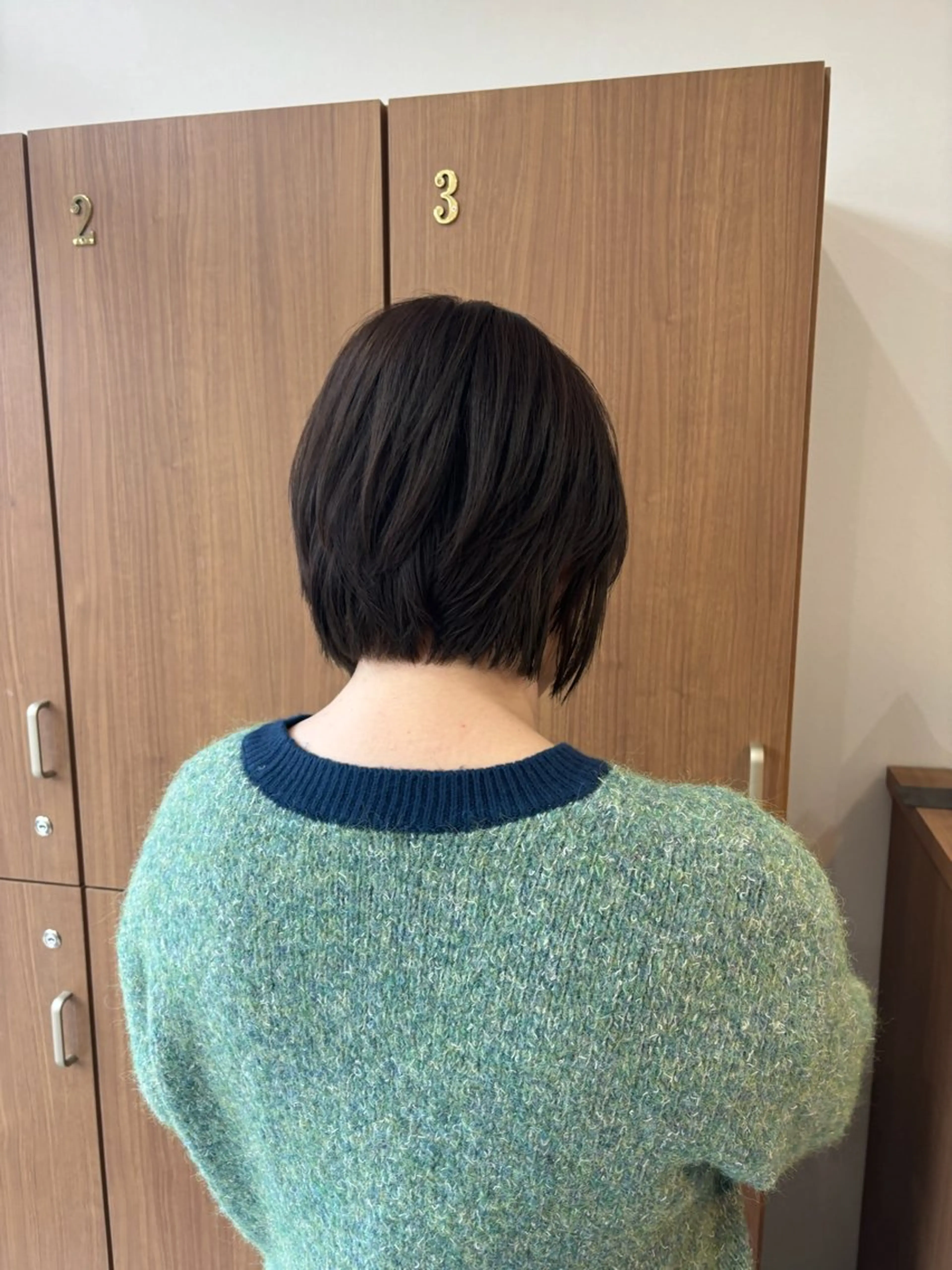 ショート カラー 能勢 莉里花のヘアスタイル