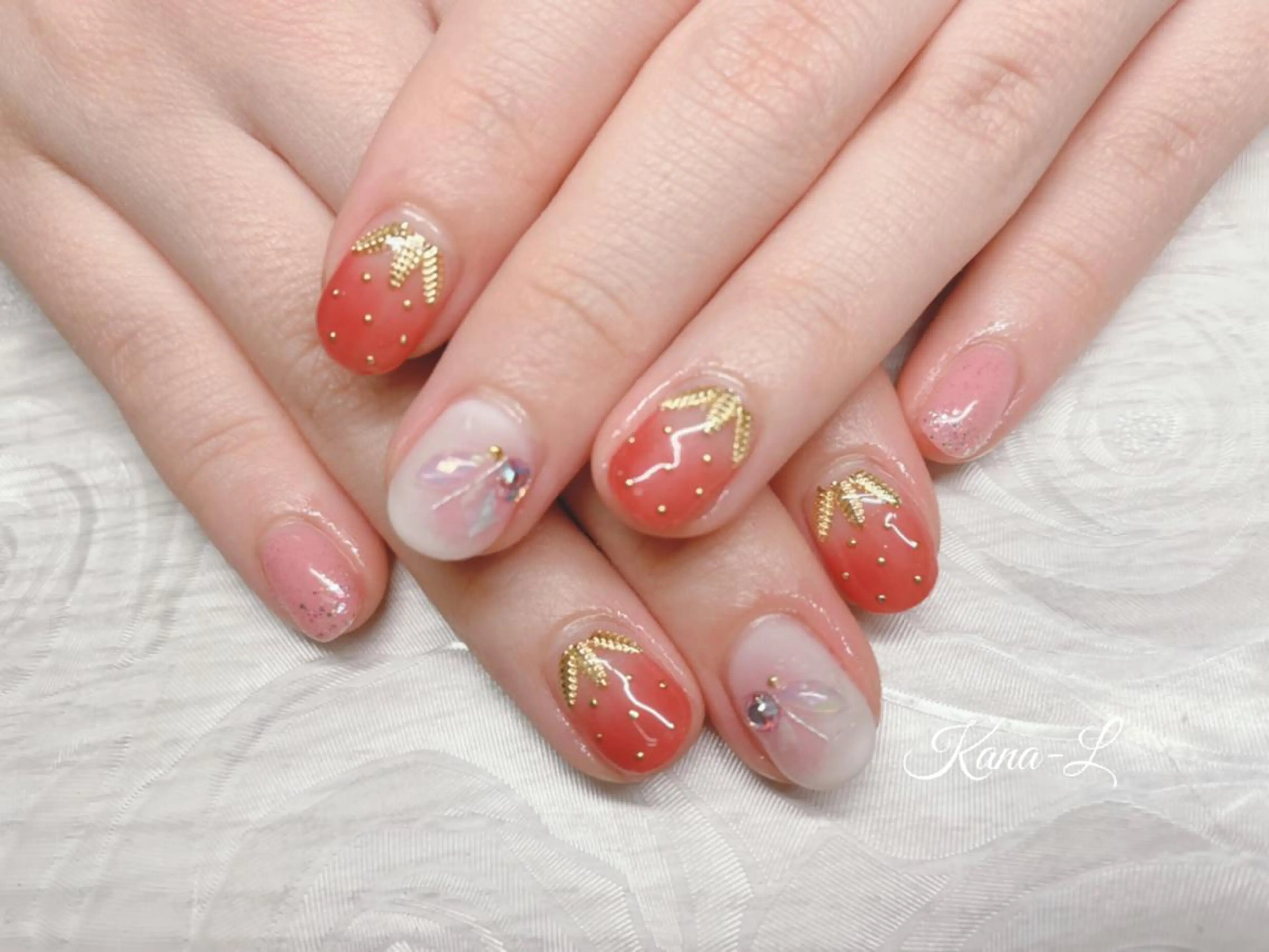 カラー ネイル 春ネイル 芦辺 香奈のネイルデザイン