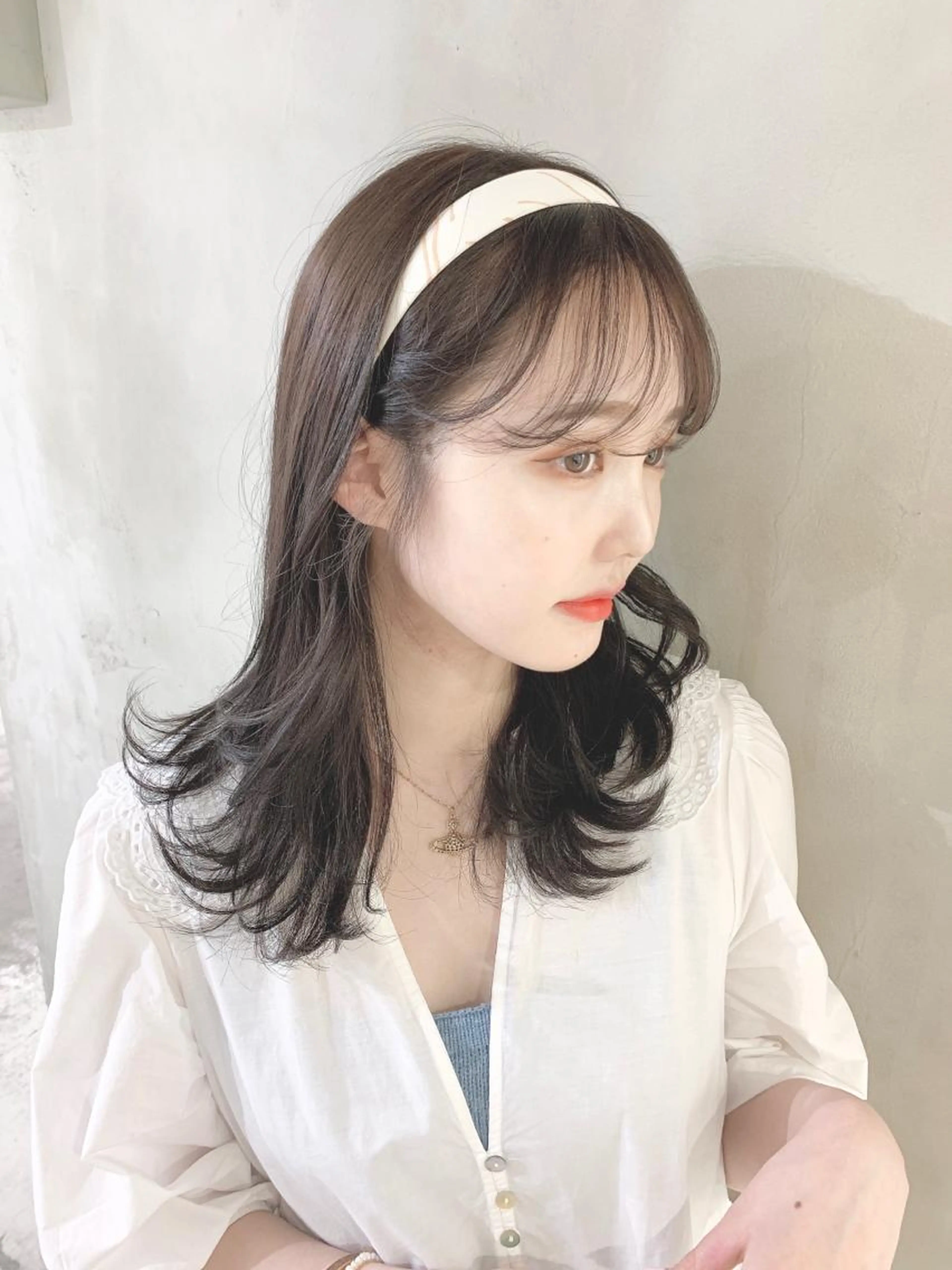 💗メンテナンスカット＋艶カラー💗ハイトーン/韓国ヘアー/ミルクティーベージュ/デザインカラーの写真