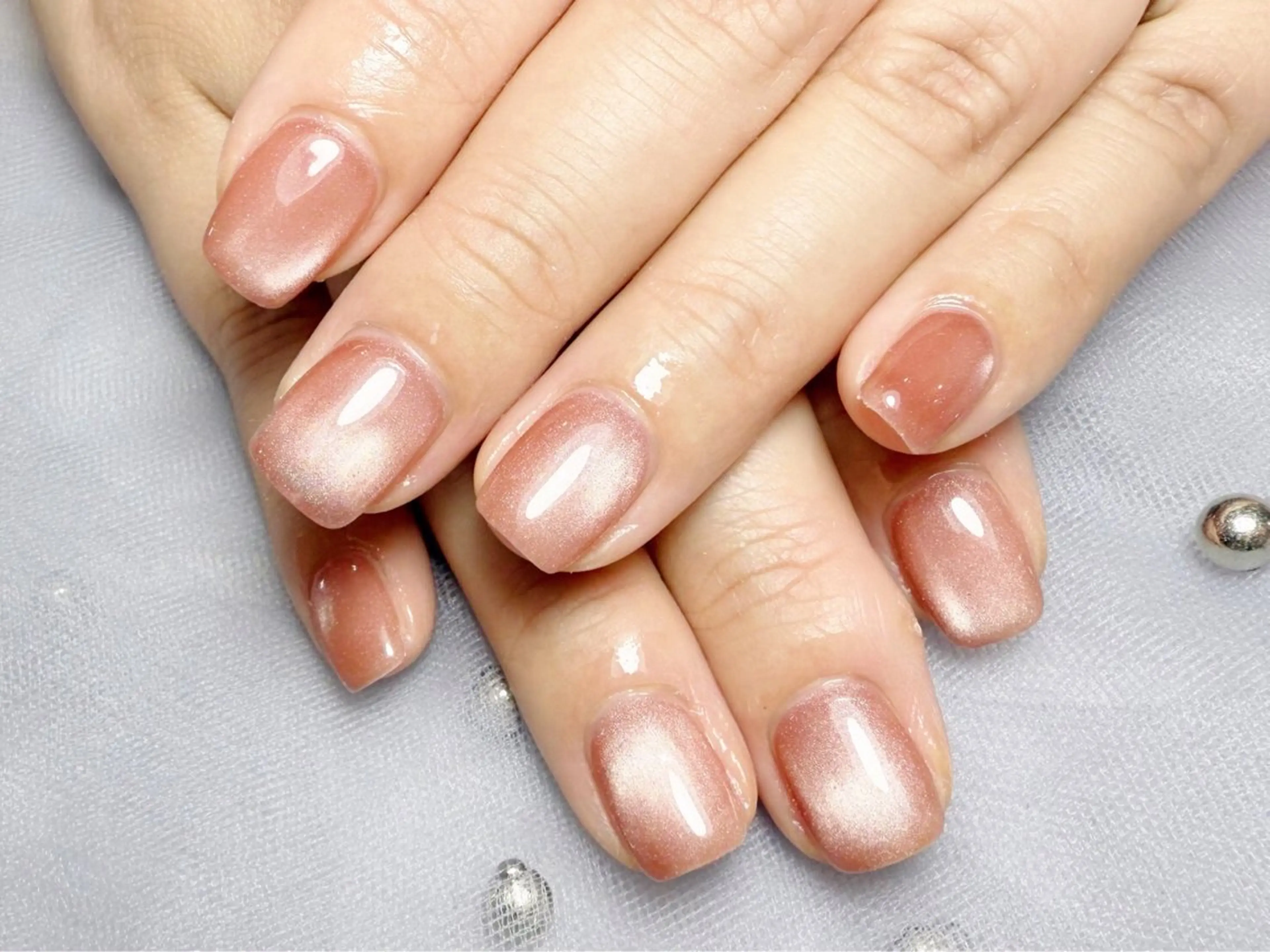 ネイル マグネットネイル オフィスネイル ワンカラーネイル ピンク シンプルネイル ハンドネイル Salon GEM(ジェム)のネイルデザイン