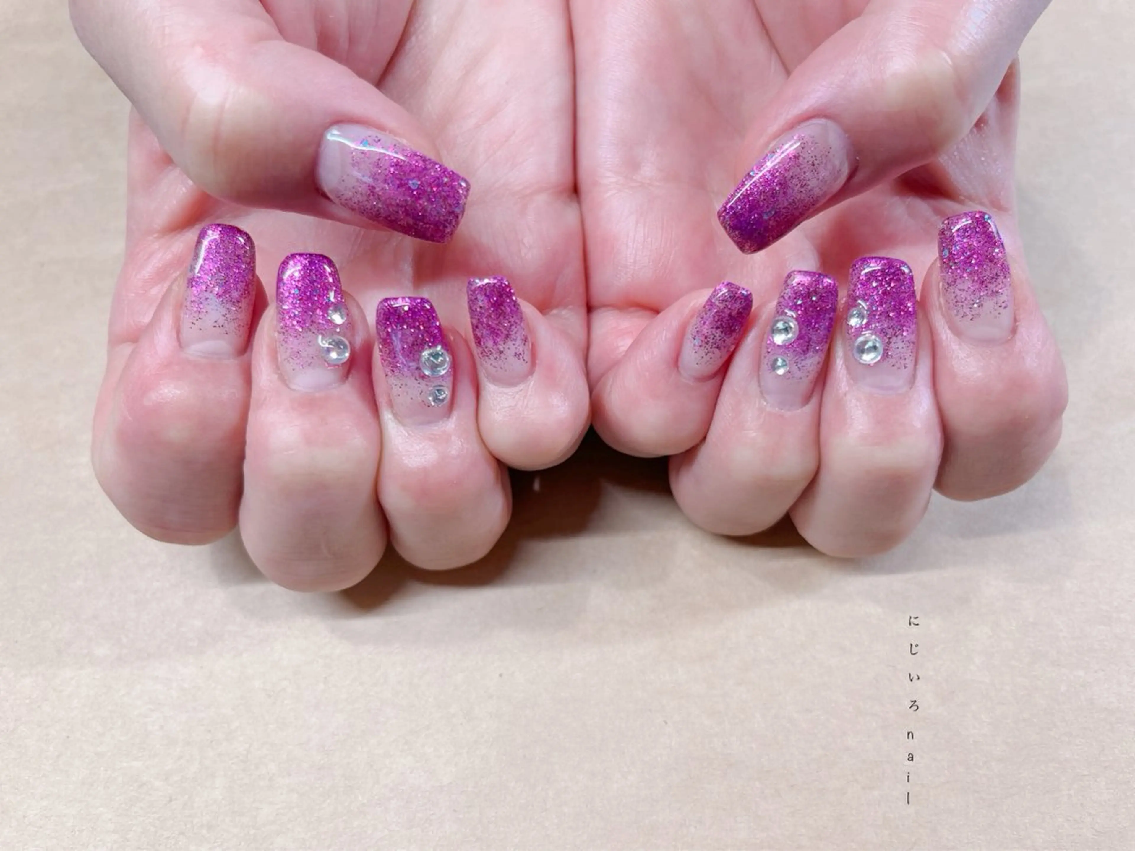 ネイル にじいろ nailのネイルデザイン