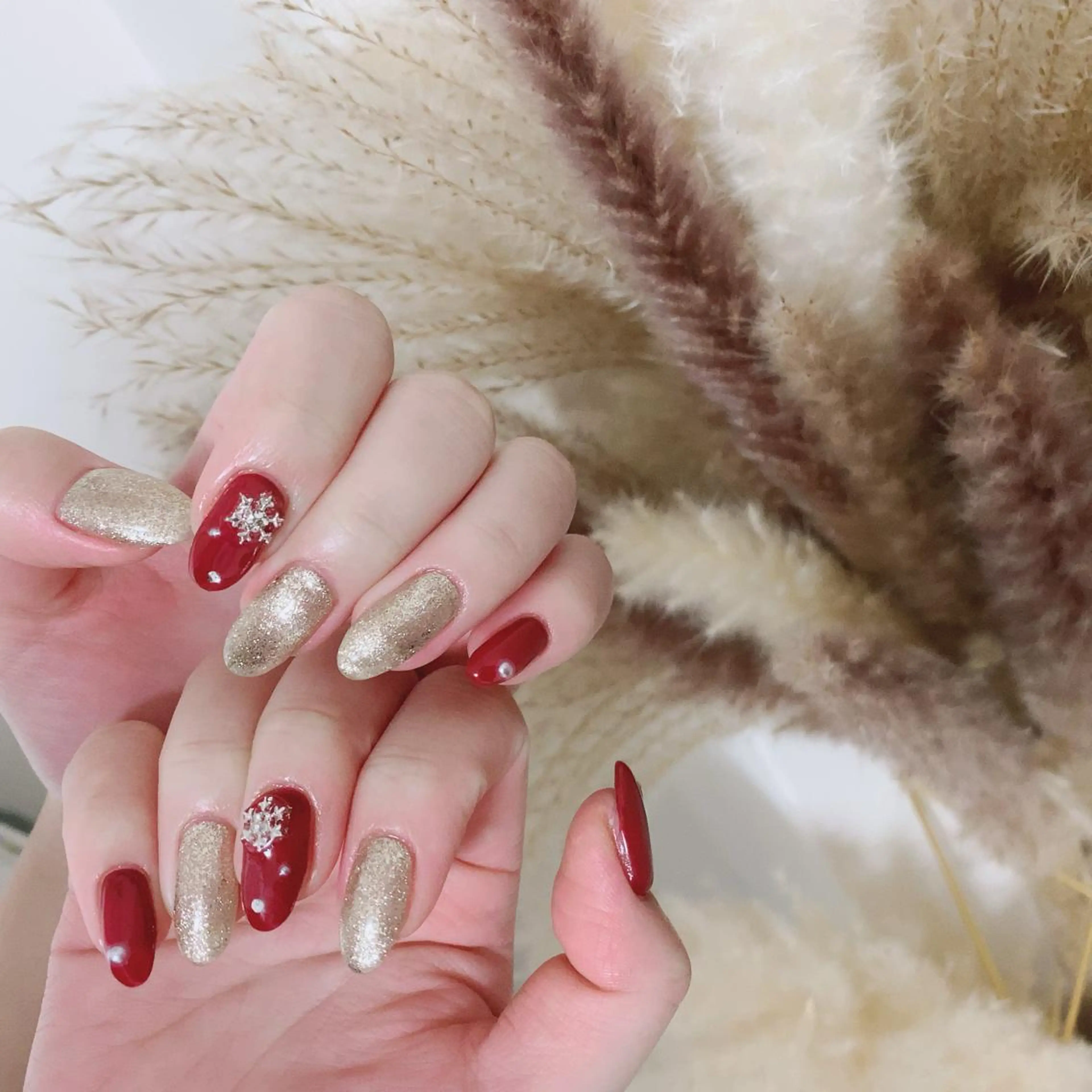 ミディアム ネイル クリスマス オーロラネイル 成人式 フットネイル フレンチネイル ハンドネイル Lance nailのネイルデザイン