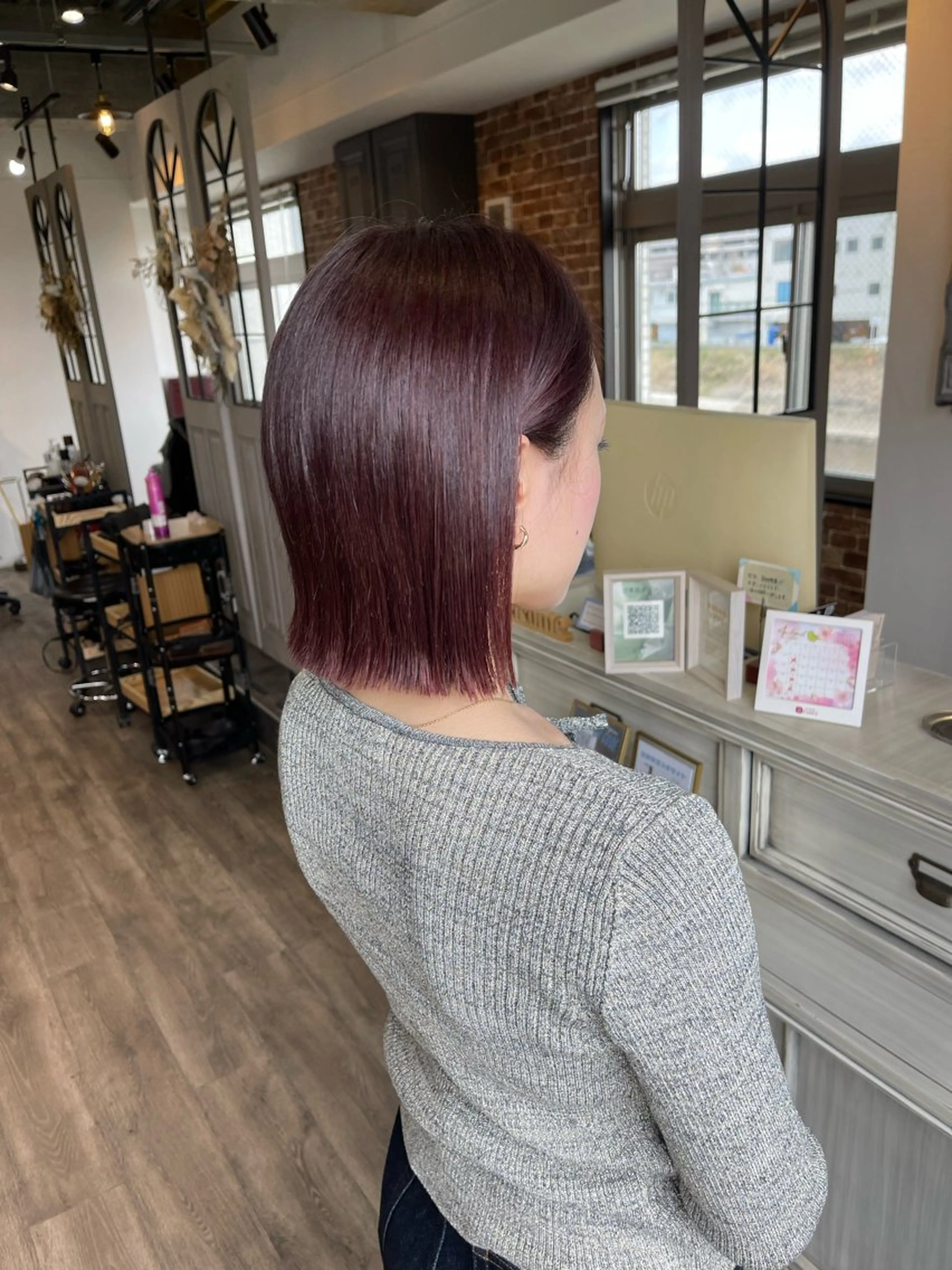 ミディアム カラー カット ヘアカラー Felice Erikaのヘアスタイル