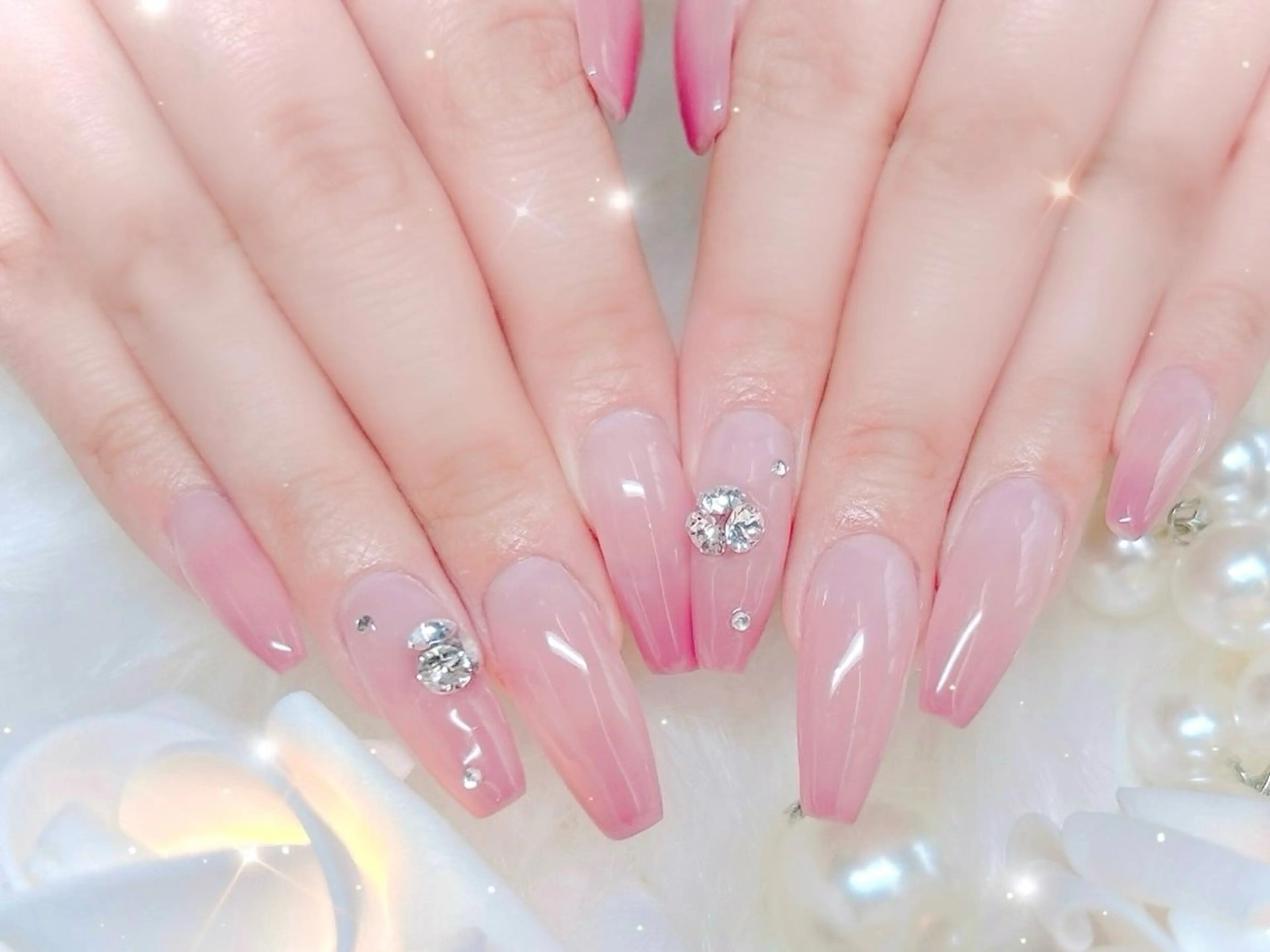 ネイル Vogusty's Nail 鶴見店のネイルデザイン