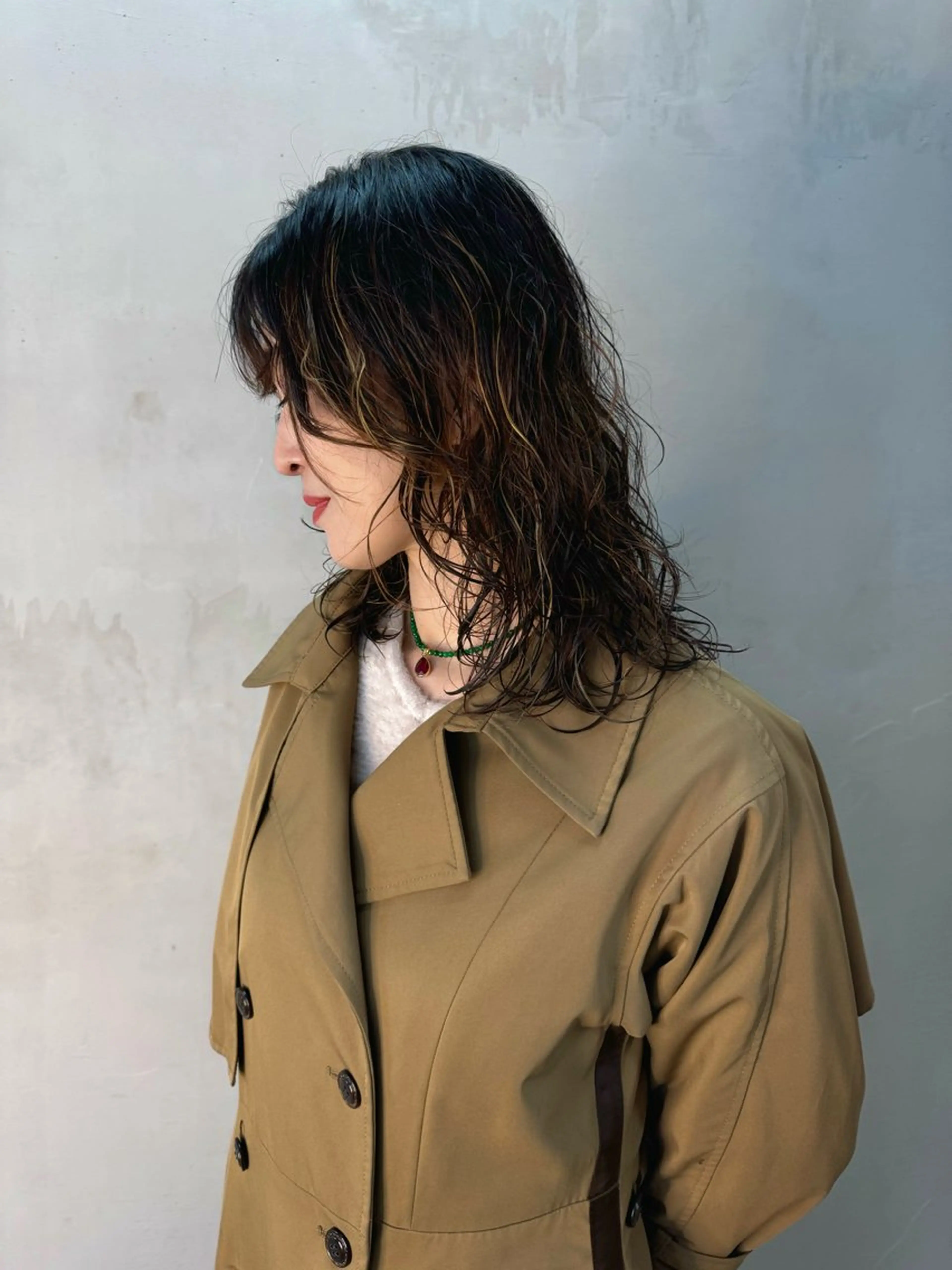 ミディアム アンブレラカラー ポイントカラーのヘアスタイル