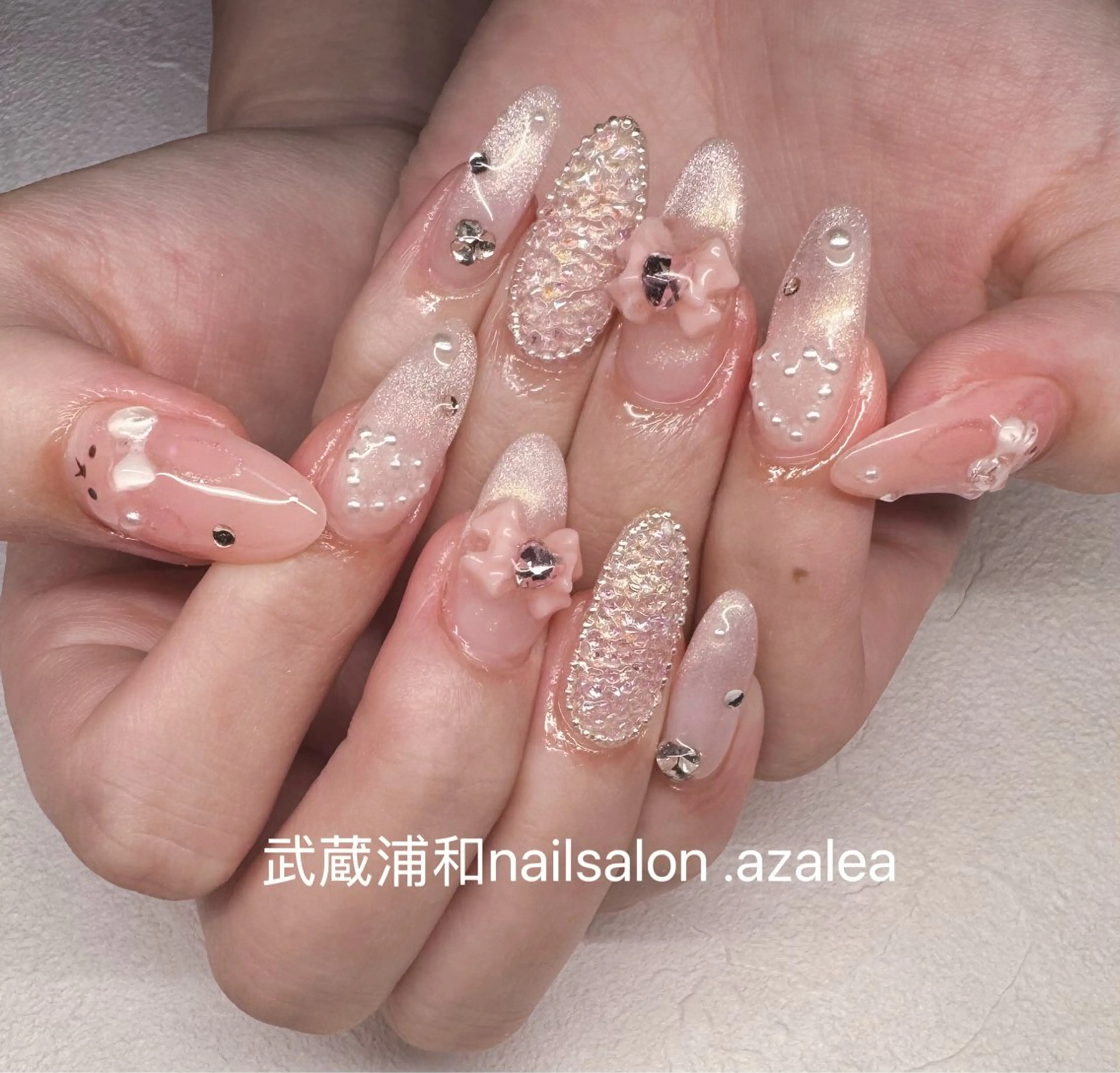 ネイル ハンドネイル R inのネイルデザイン