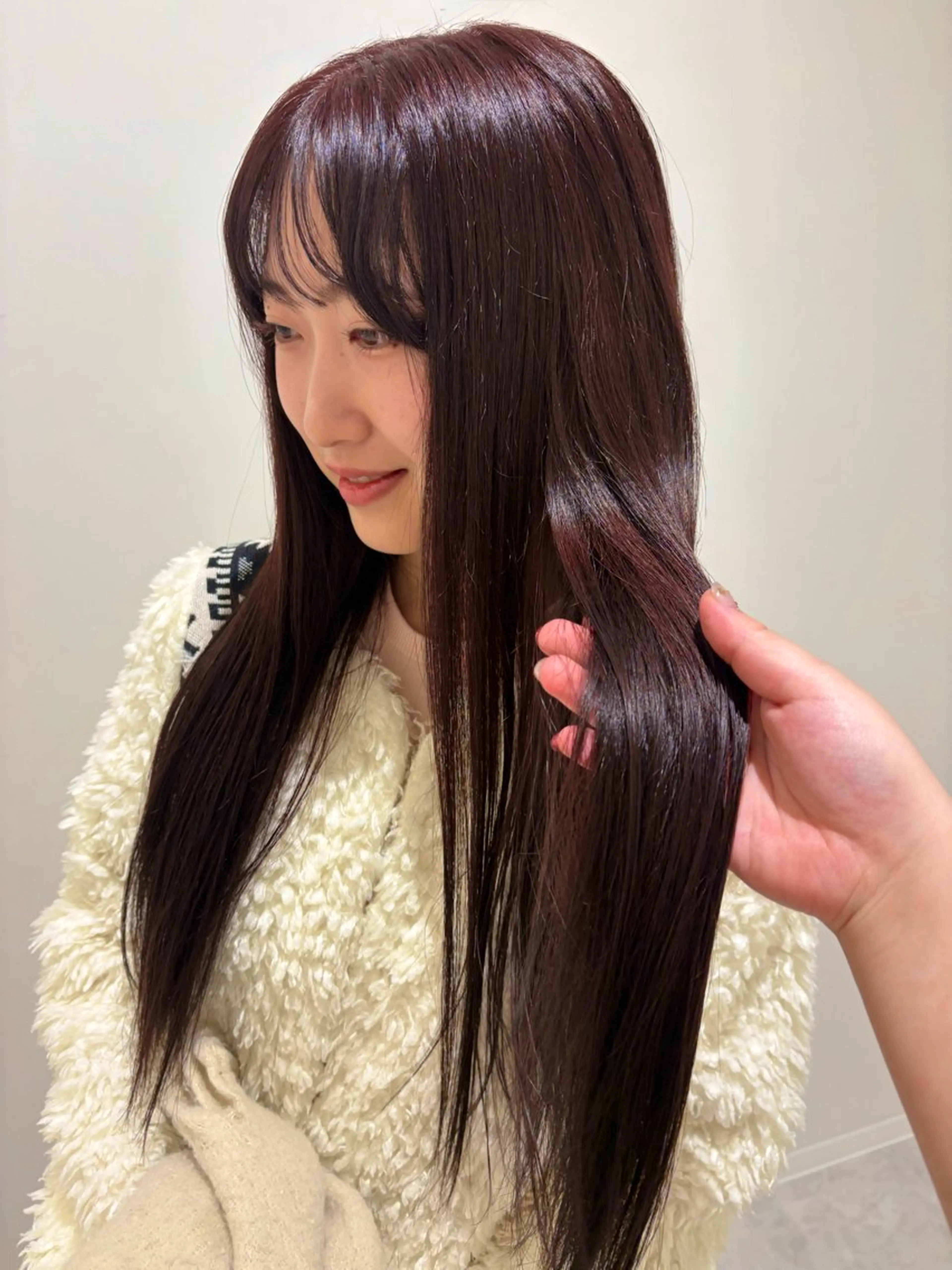 セミロング カラー 🍒艶カラー/ベー ジュ/髪質改善🍒のヘアスタイル