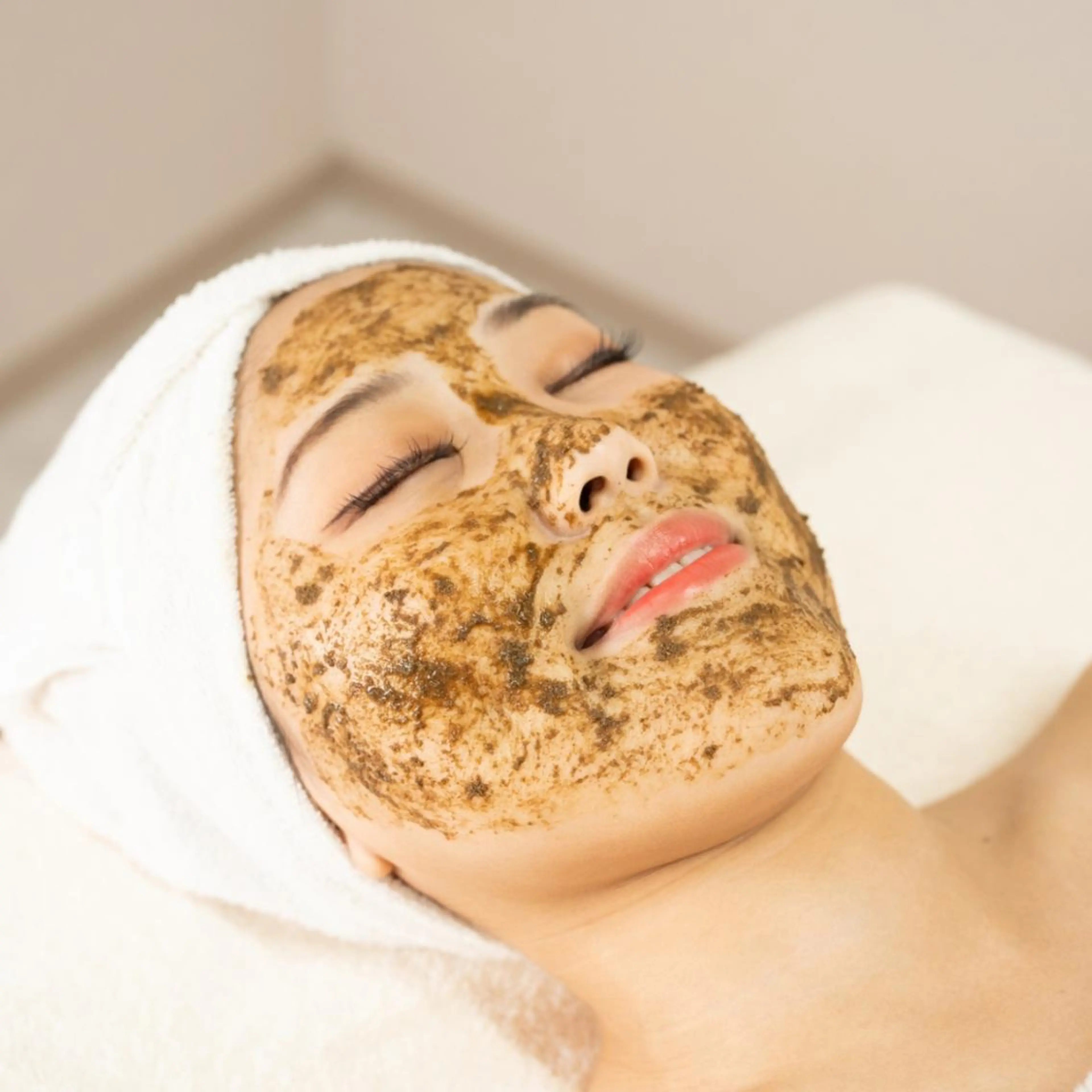 《まずはお試し》ハーブピーリング半顔体験🌟（追加で全顔可）￥4400の写真