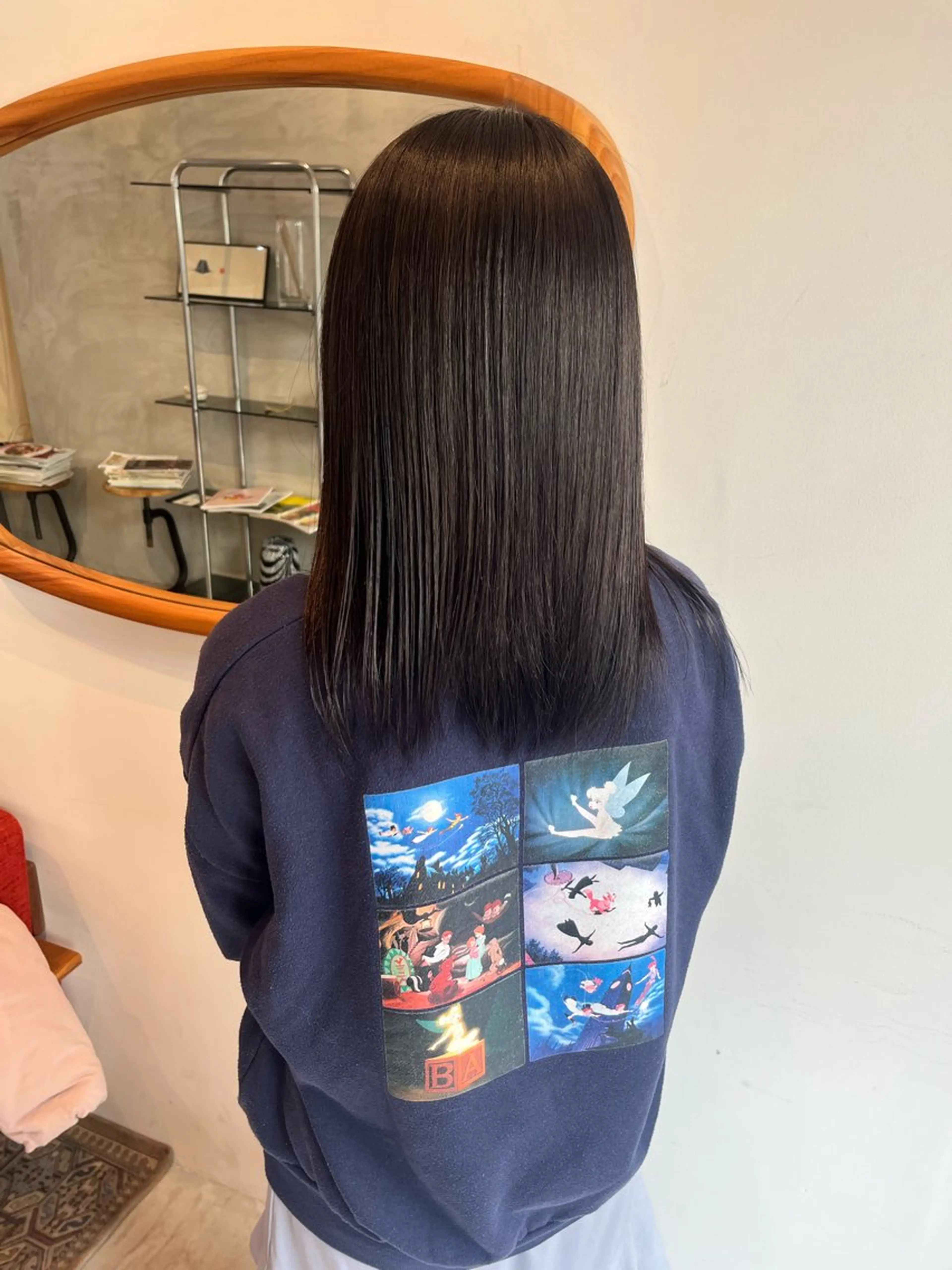 セミロング モモセ ユメトのヘアスタイル