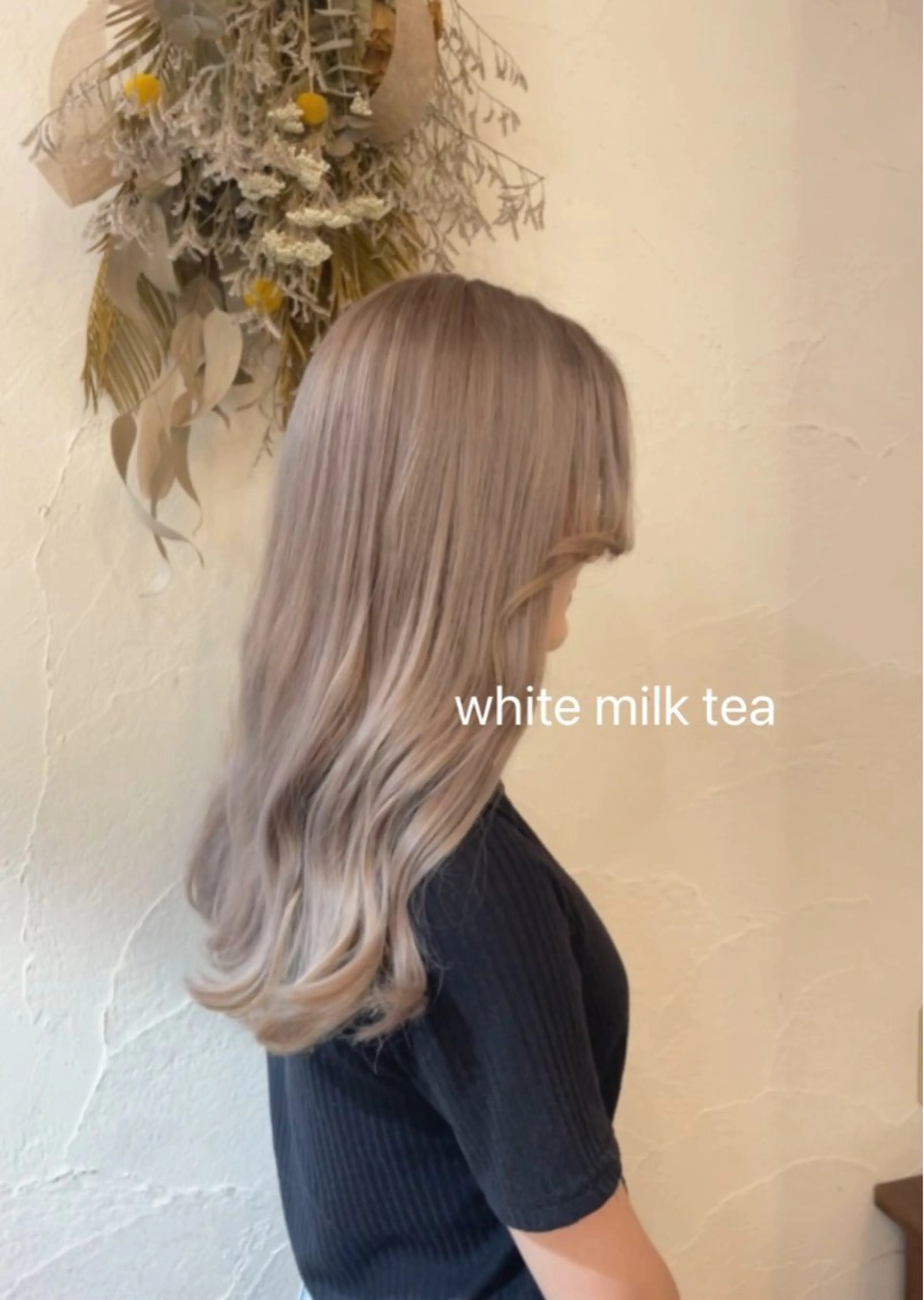 ロング カラー ヘアアレンジ ブリーチ ハイトーンカラー ロング トリートメント 加藤あいり／大人 可愛いモテカラー♡のヘアスタイル