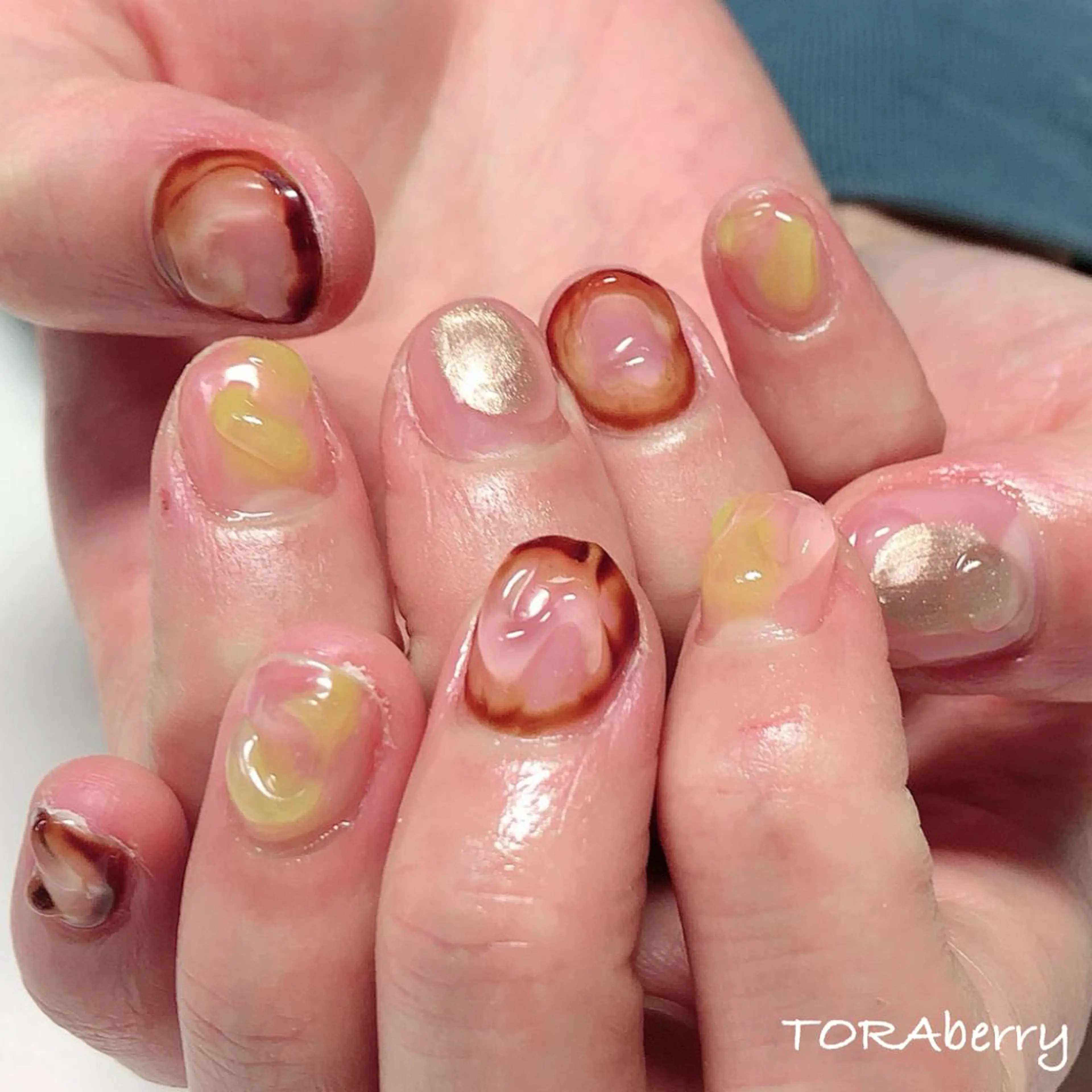 ネイル ニュアンスネイル ハンドネイル ネイリスト なつみのネイルデザイン