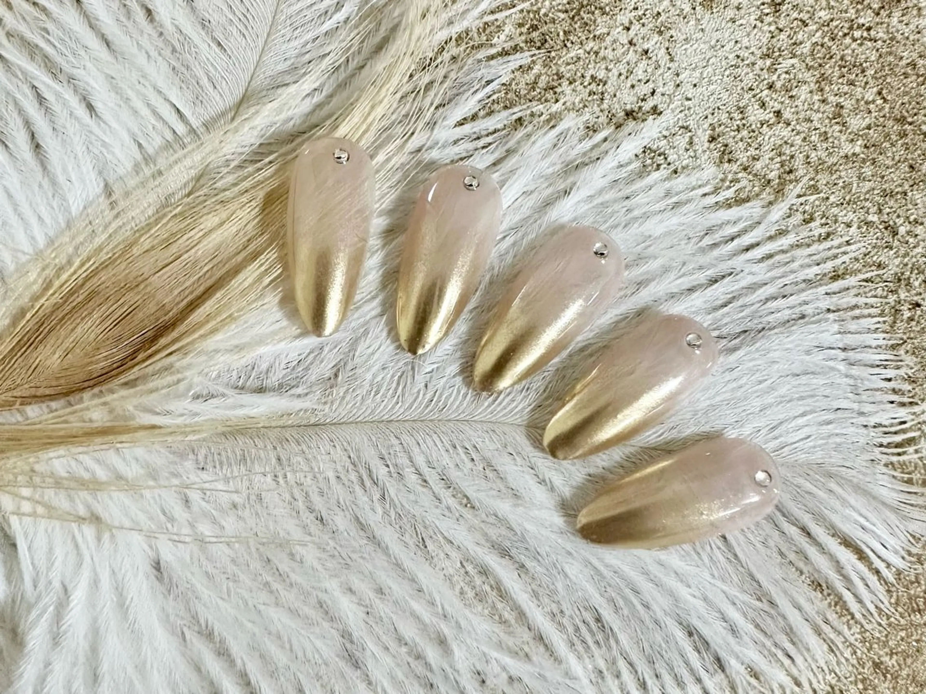 ネイル ハンドネイル ハンドケア 💕Dreamy KIYO💕のネイルデザイン