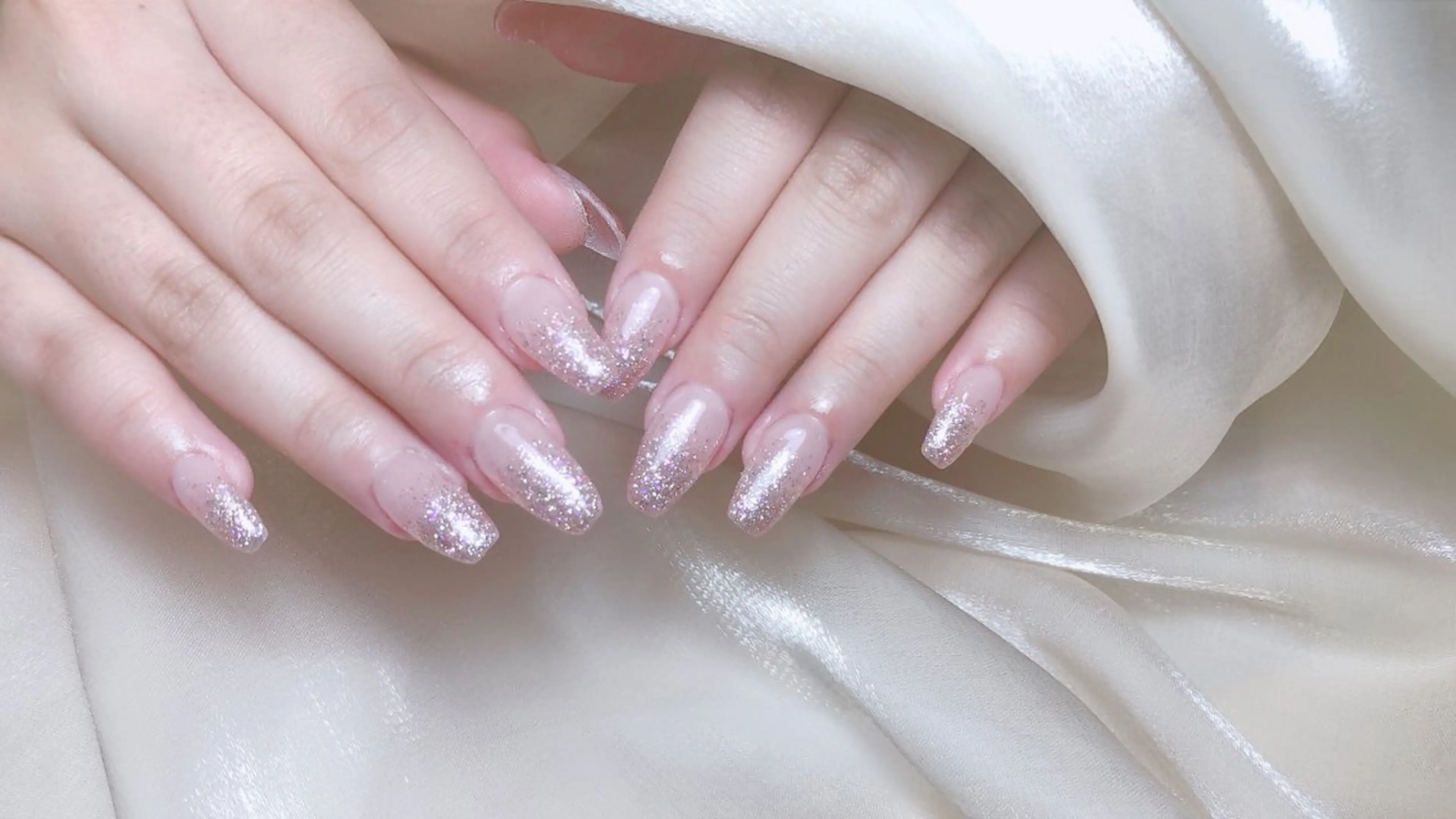 ネイル LR.ONE ヨウのネイルデザイン