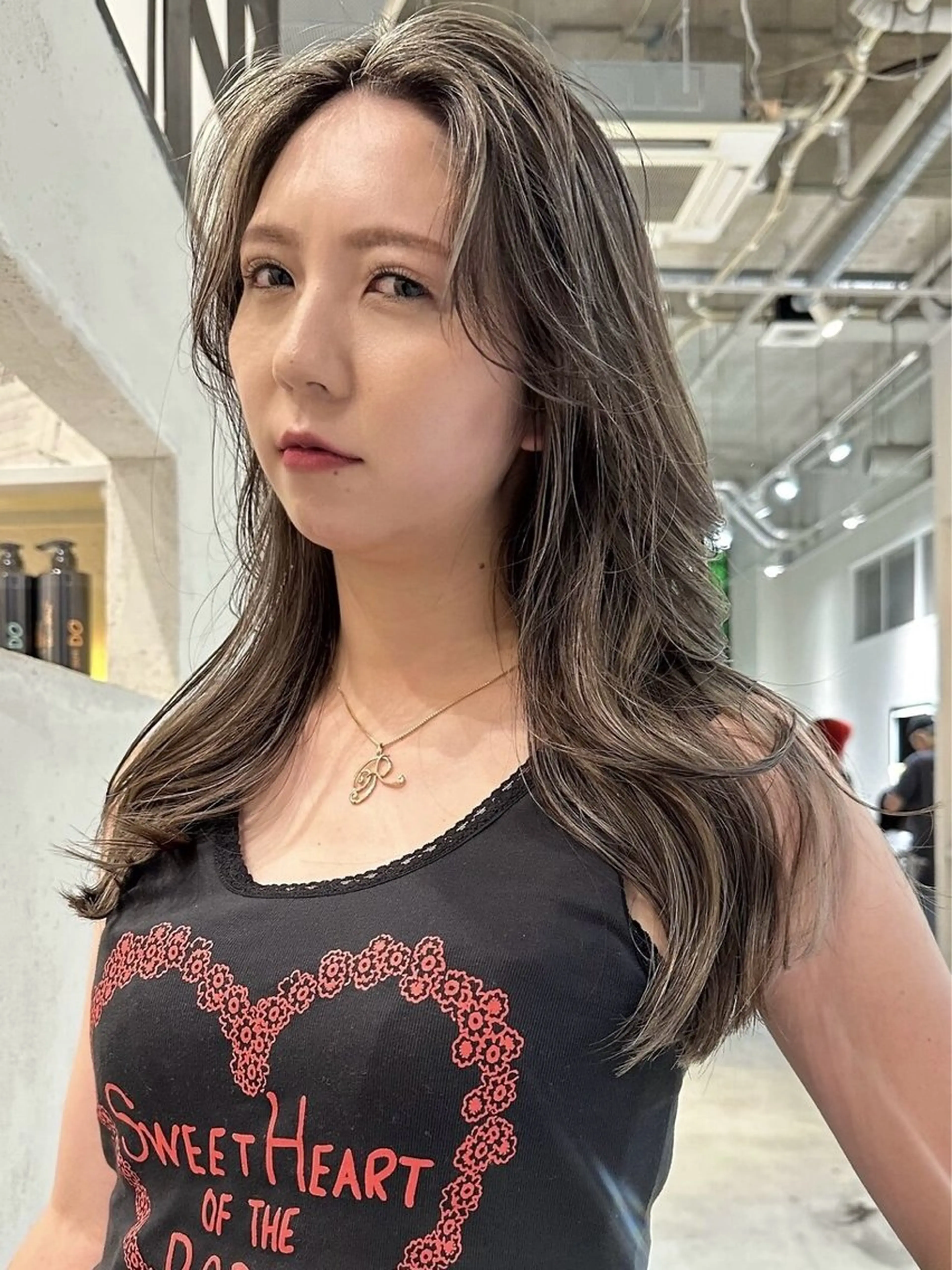 セミロング ハイレイヤー レイヤーカット 盛れるカットカラー DEAN豊橋店のヘアスタイル