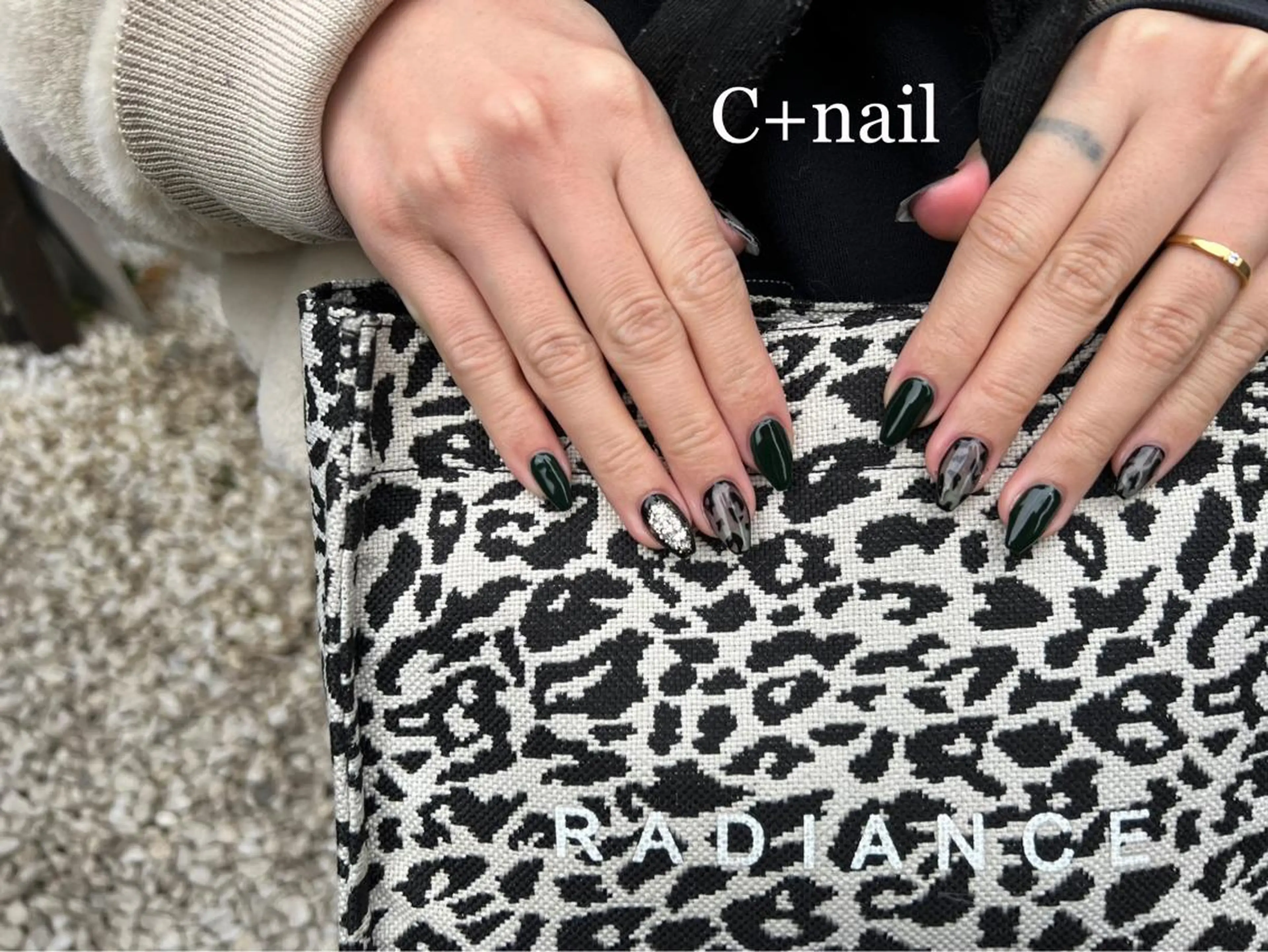 ネイル アートネイル フレンチネイル グラデーション キラキラネイル 韓国ネイル ハンドネイル ✴︎ C+nailのネイルデザイン