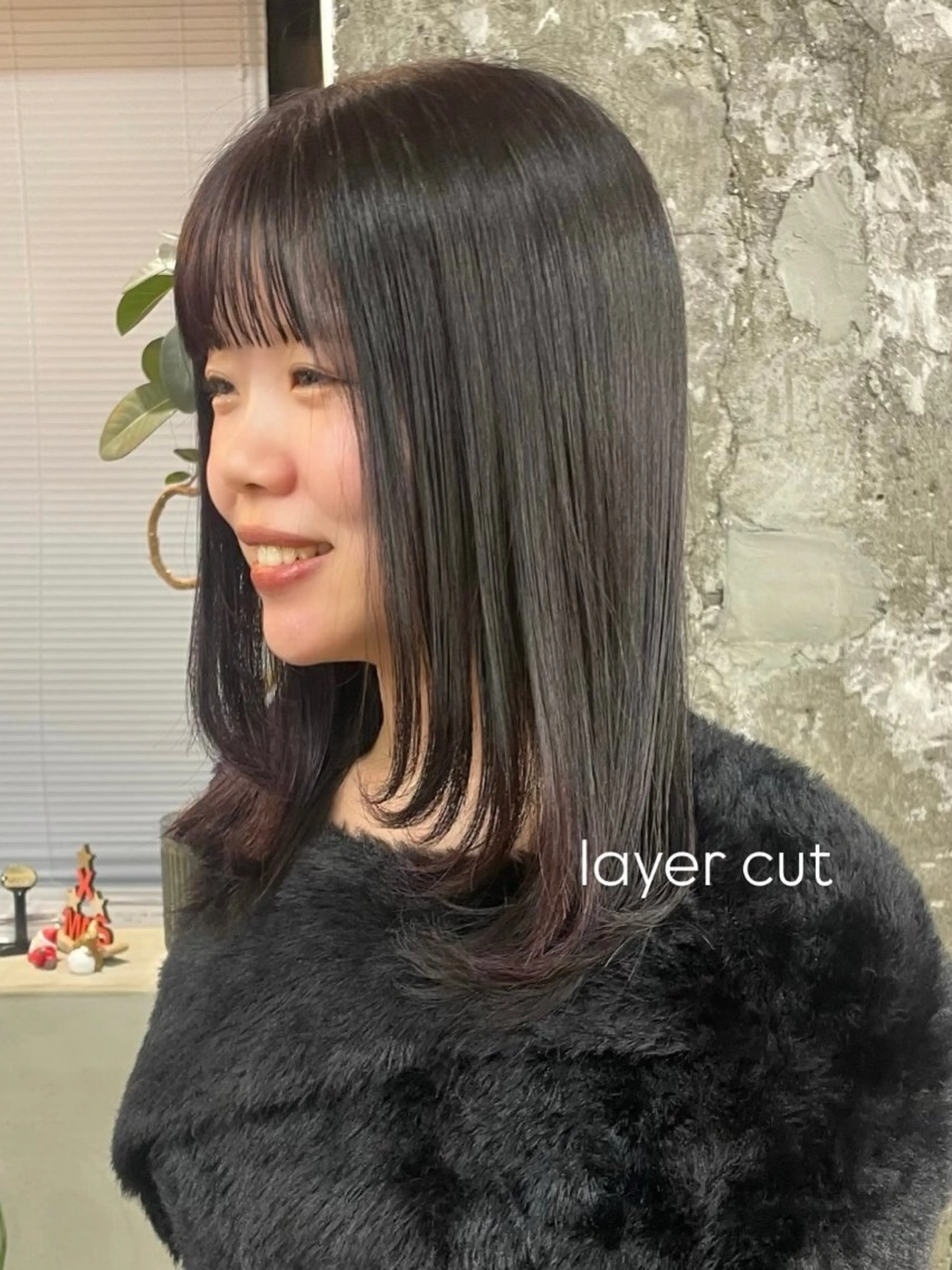 セミロング カラー 顔周りカット レイヤーカット ミズタ マイのヘアスタイル