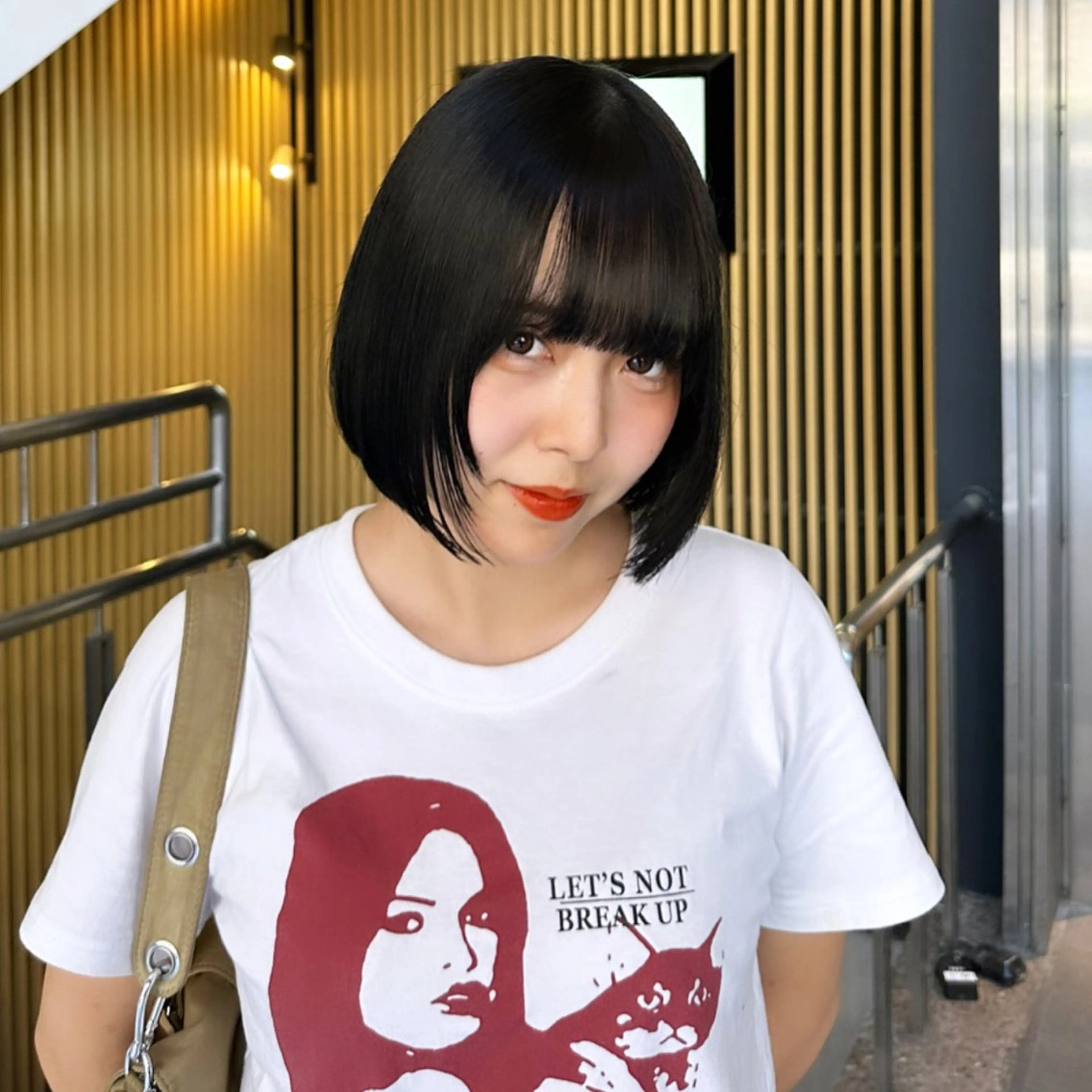 カット+アディクシーカラーの写真