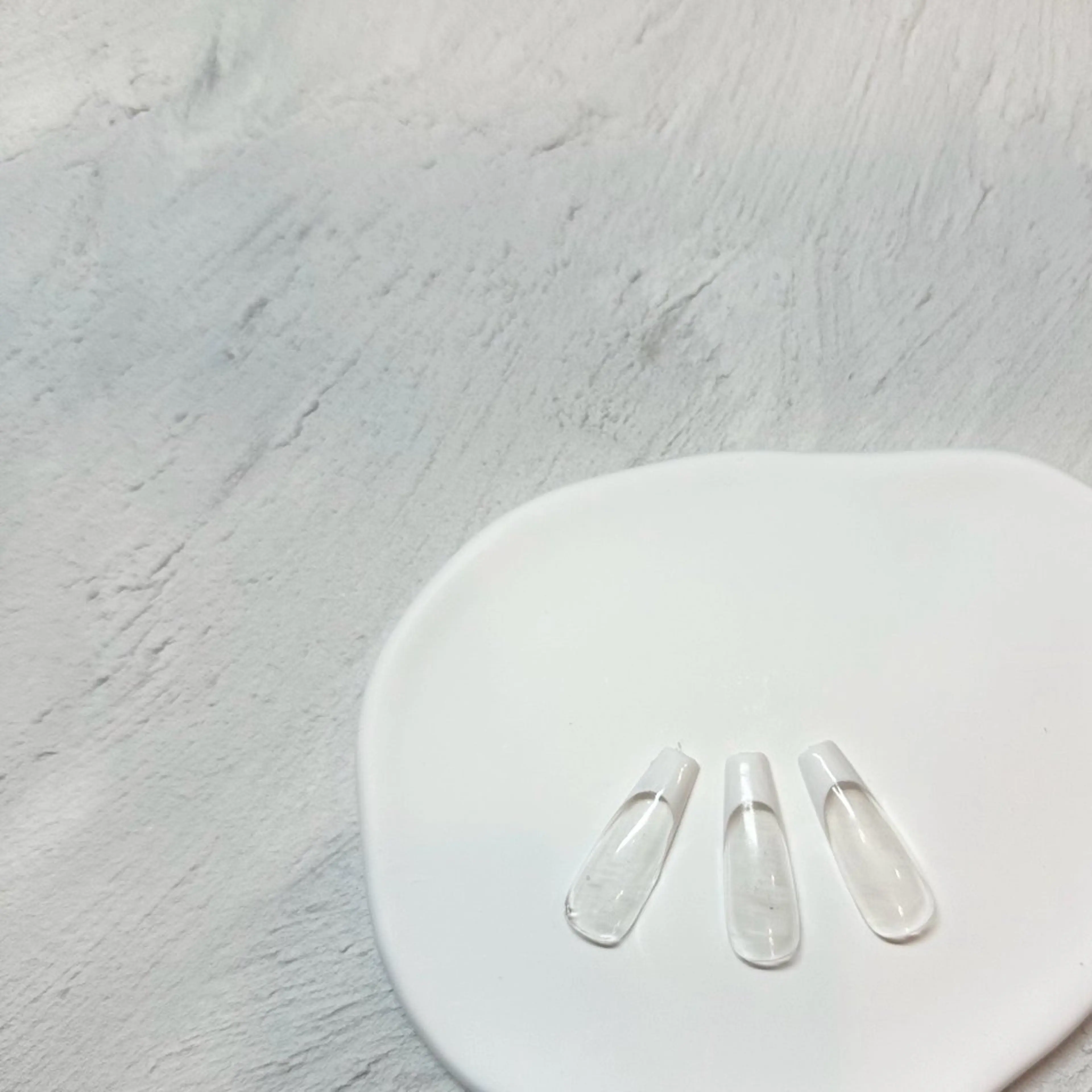 ネイル フレンチネイル atelier design Amiのネイルデザイン