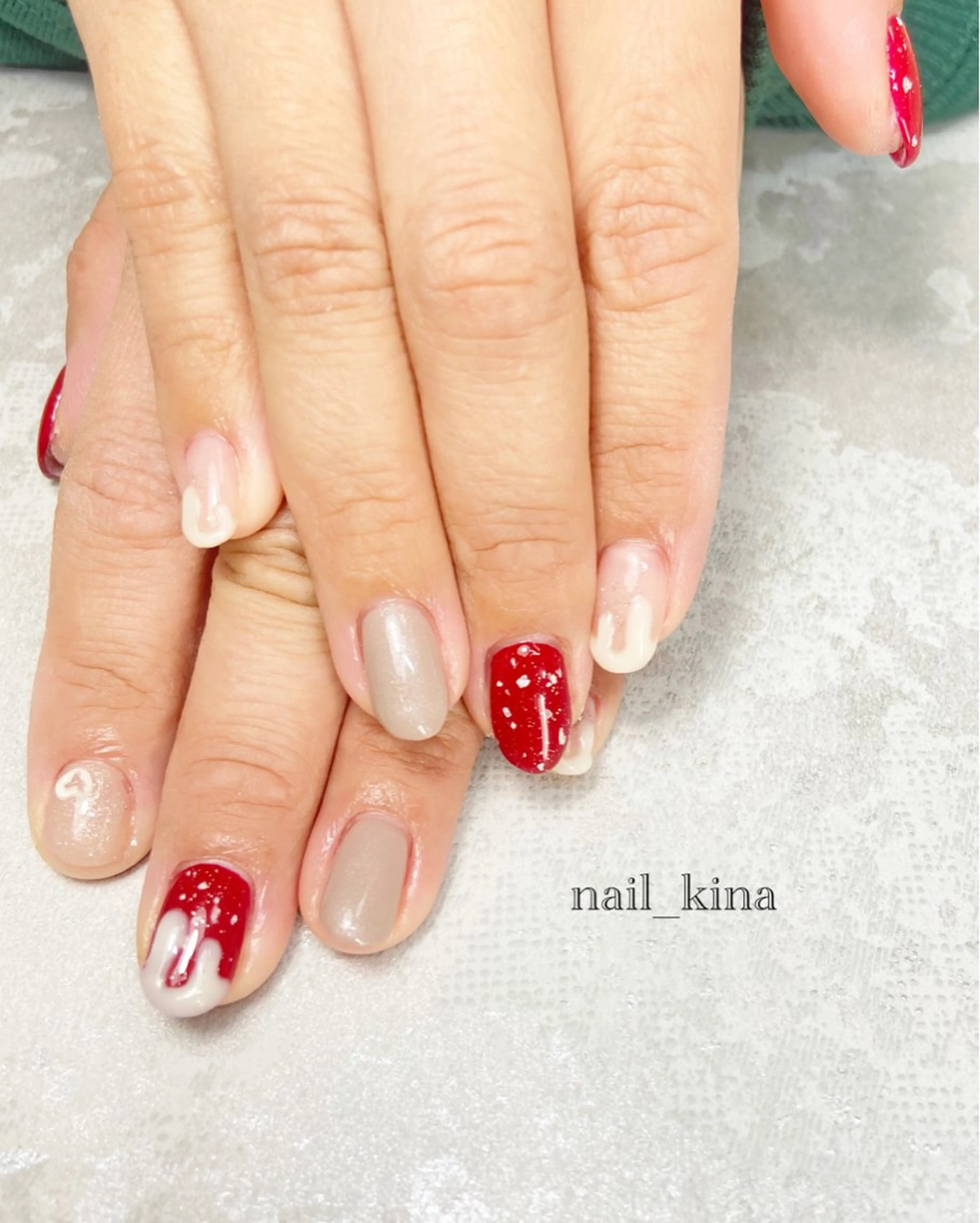 ネイル フラッシュネイル マグネットネイル ワンカラーネイル 冬ネイル nail_ kinaのネイルデザイン
