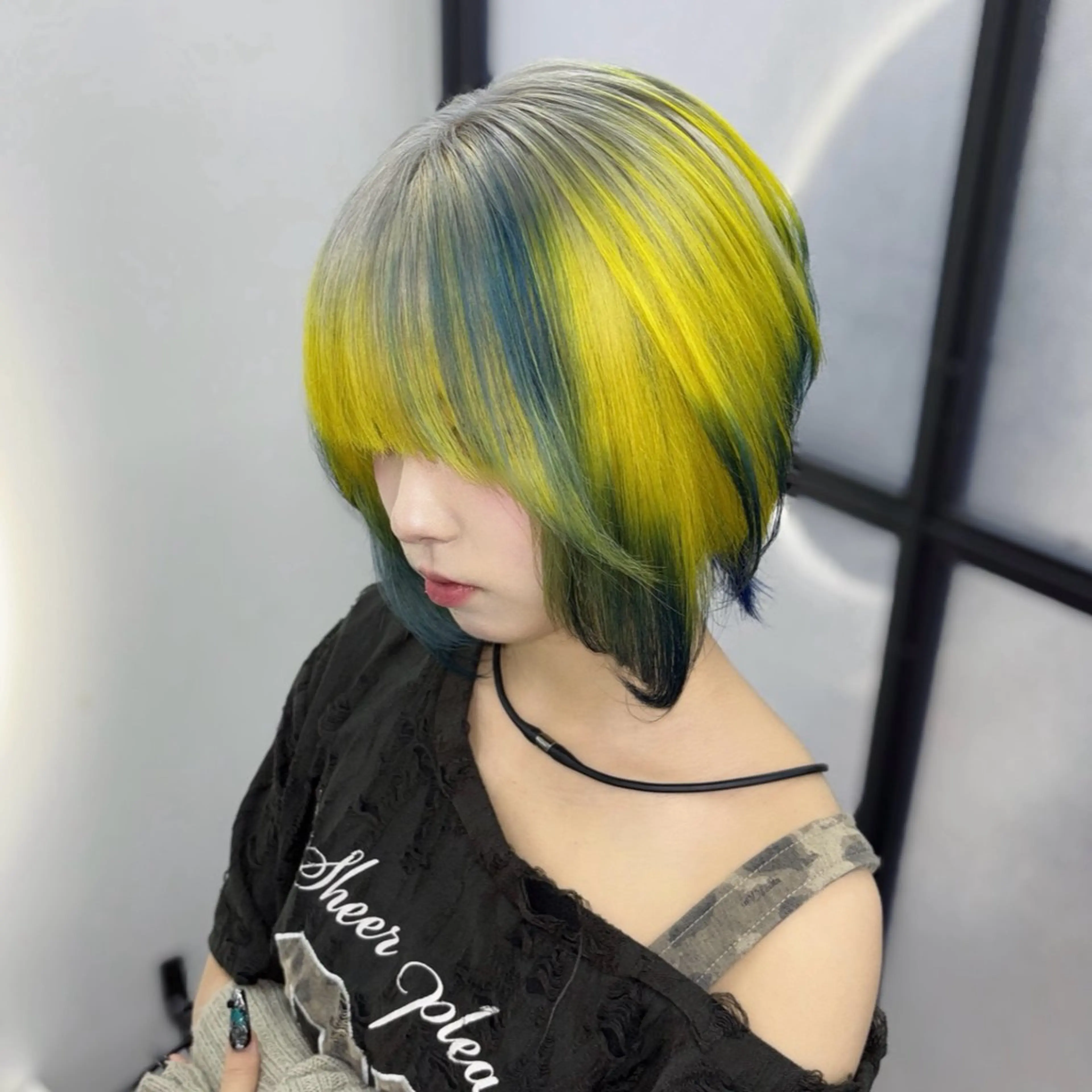 ショート カラー ヘアカラー Ren. 🦋デザインカラーのヘアスタイル